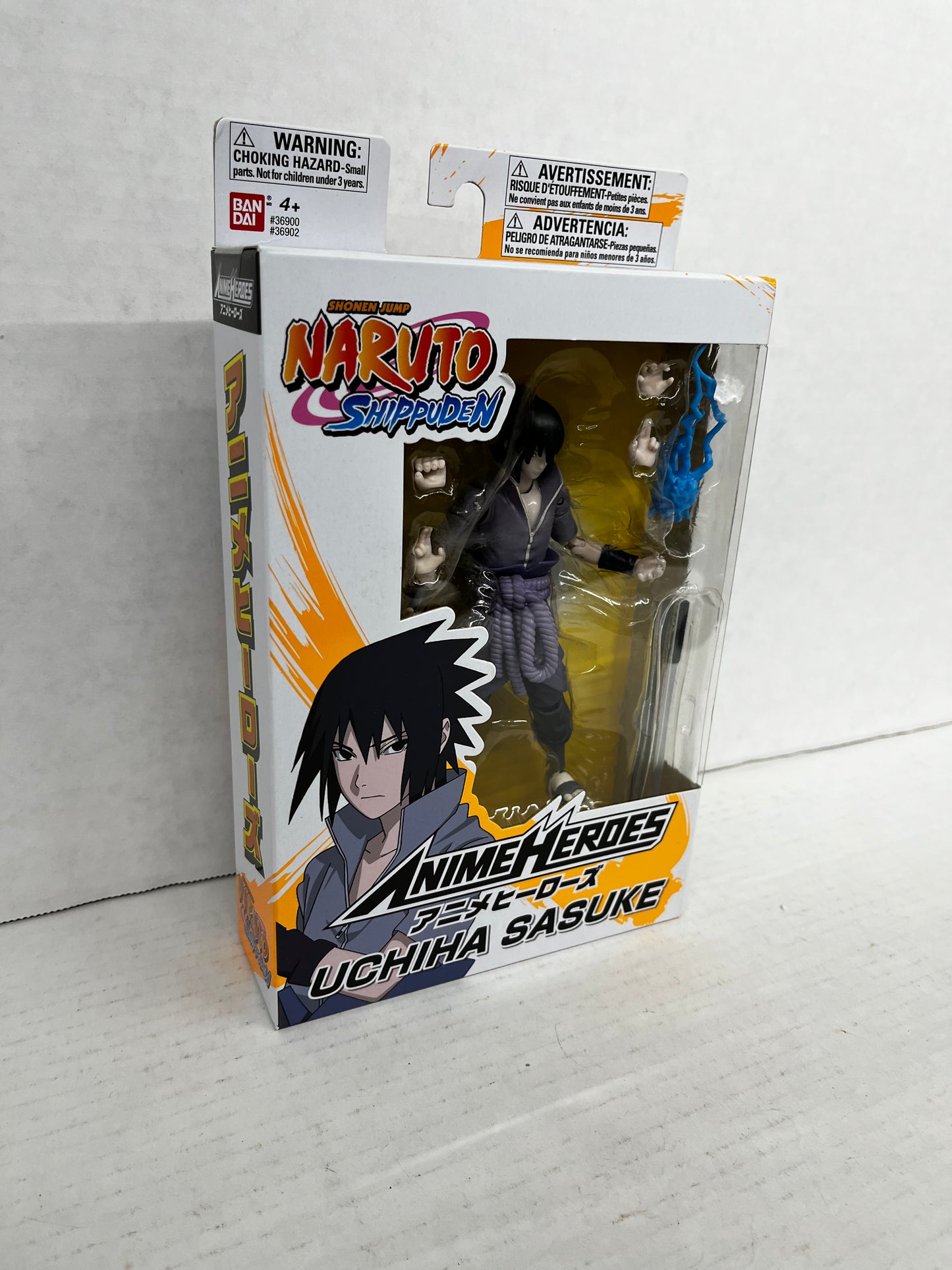 Bandai Naruto Shippuden - Sasuke Uchiha (Chidori) Anime Heroes Action Figure