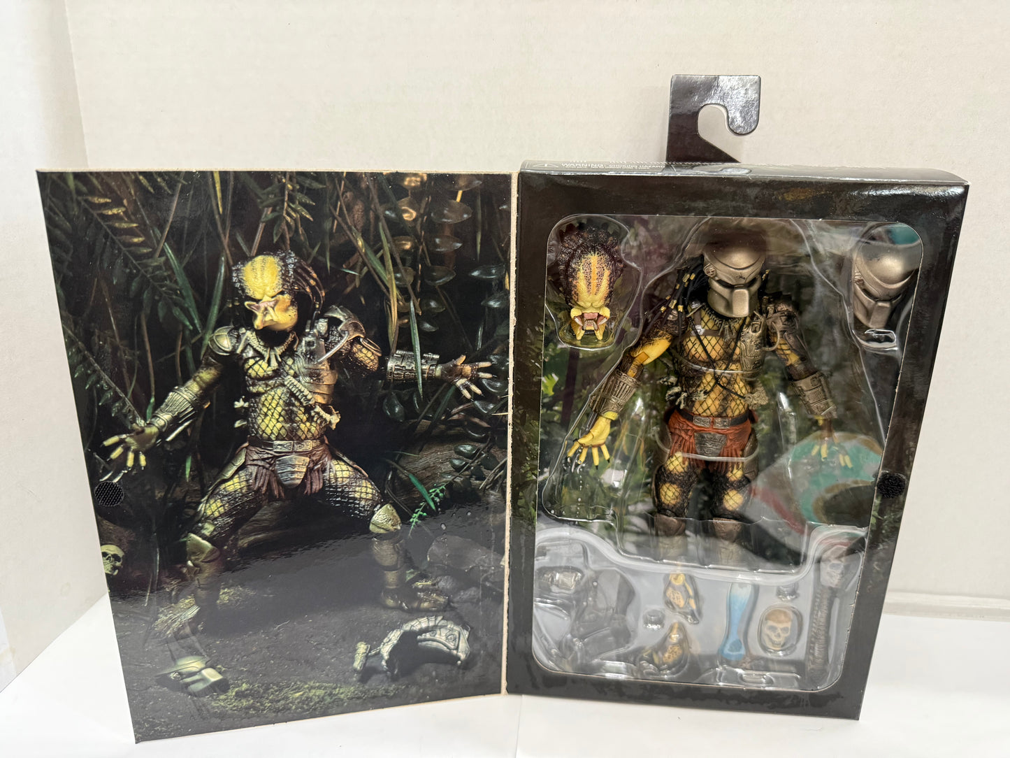 NECA Predator 7" Jungle Hunter Deluxe Action Figure