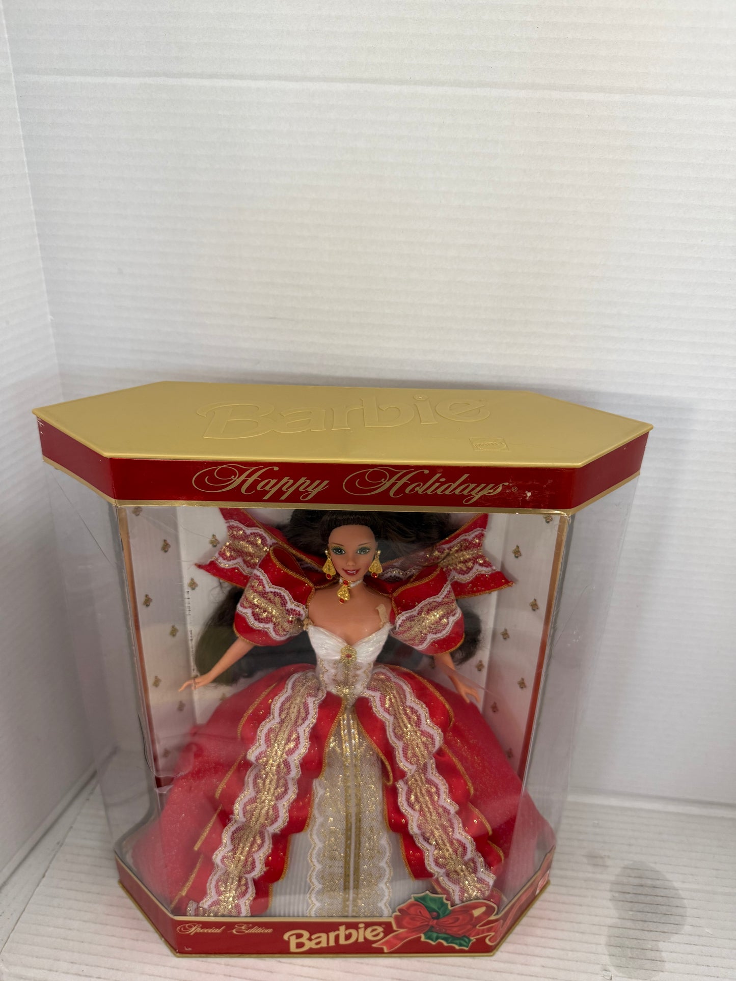 Vtg 1997 Barbie Doll Happy Holidays Mattel  Special Edition Damaged Box