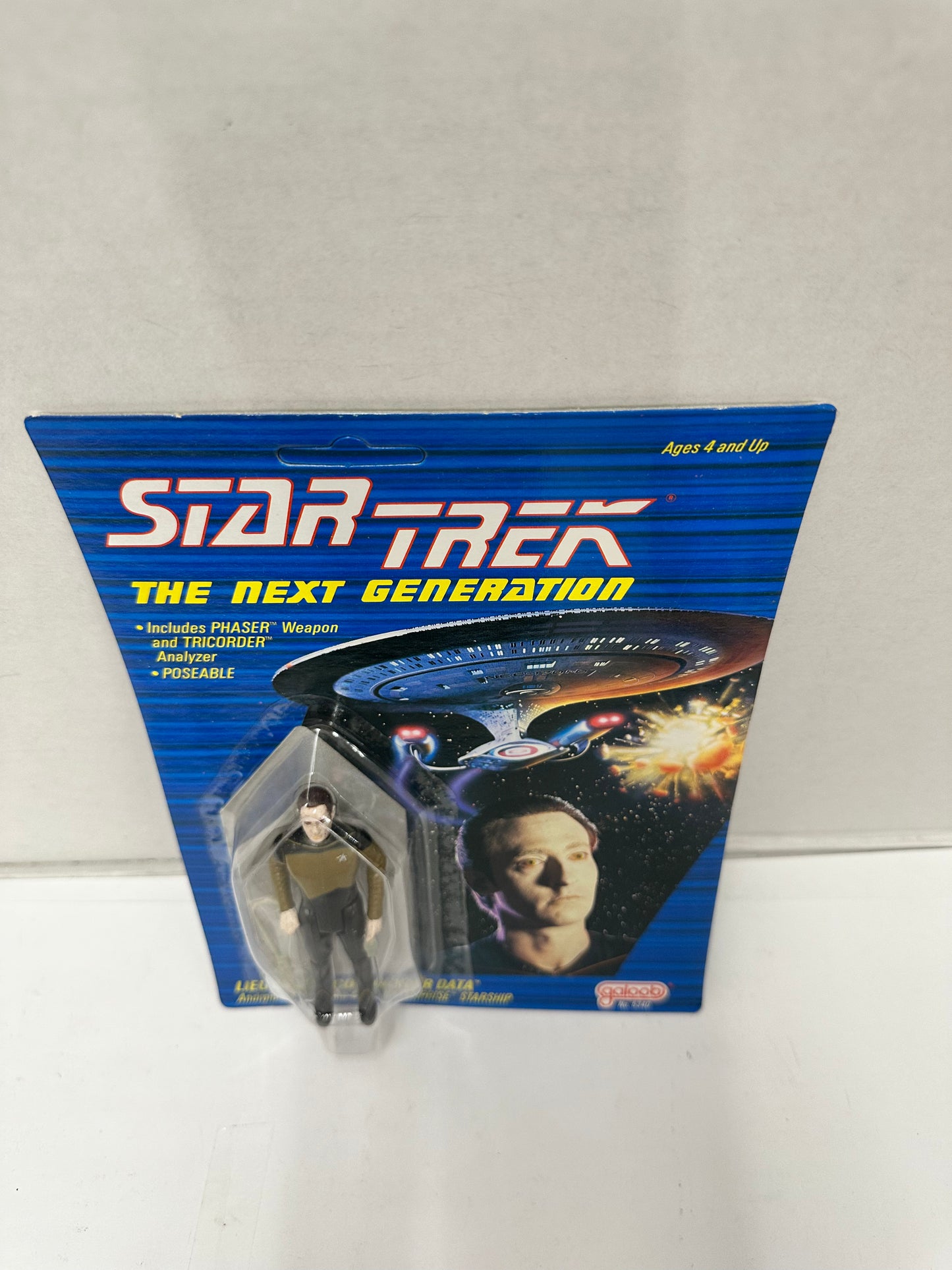 Lt Commander Data 1988 STAR TREK The Next Generation Galoob SEALED Unpunched!