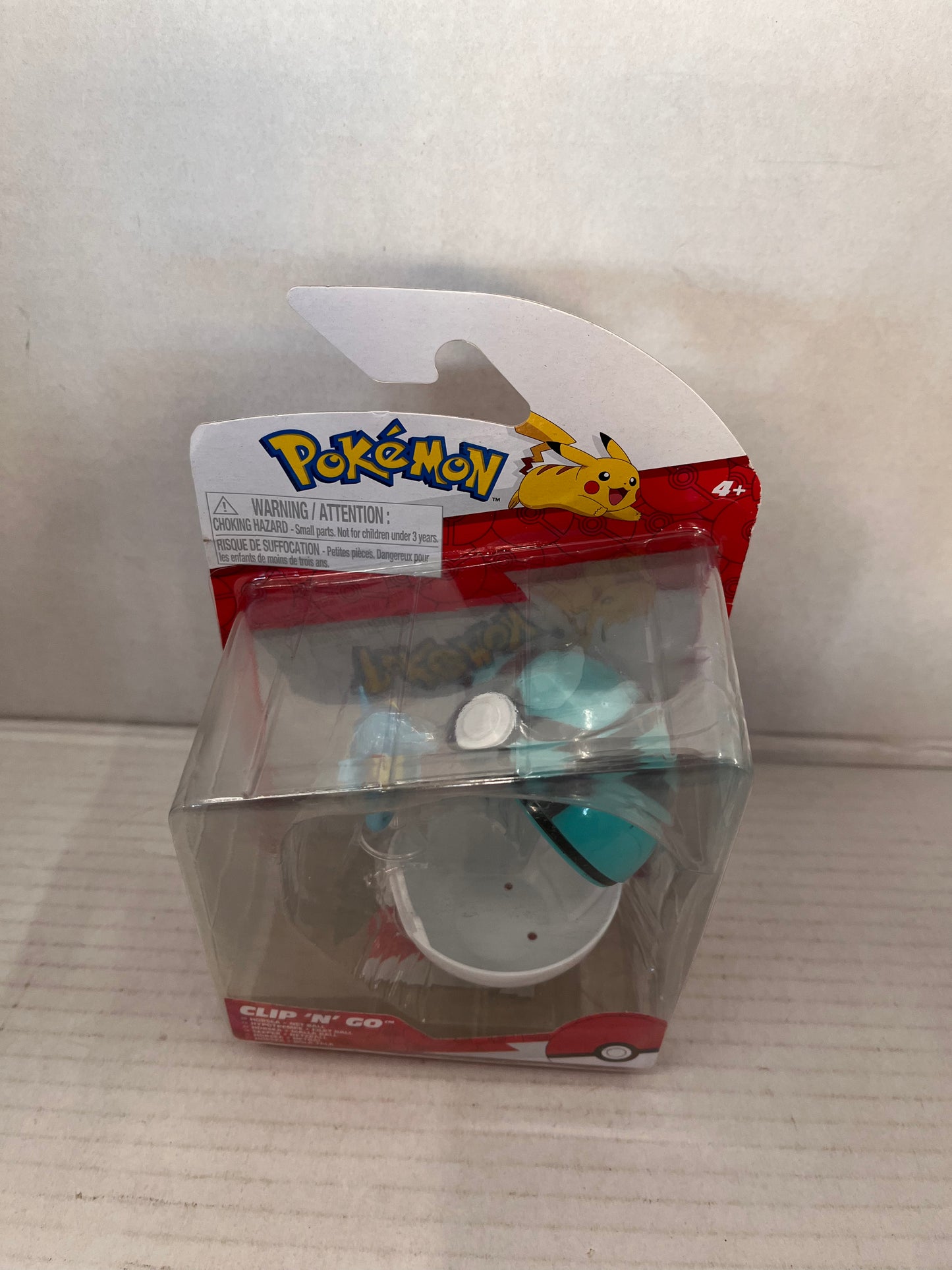 Pokemon Clip 'N' Go Horsea Seahorse Figure with Blue Net Ball
