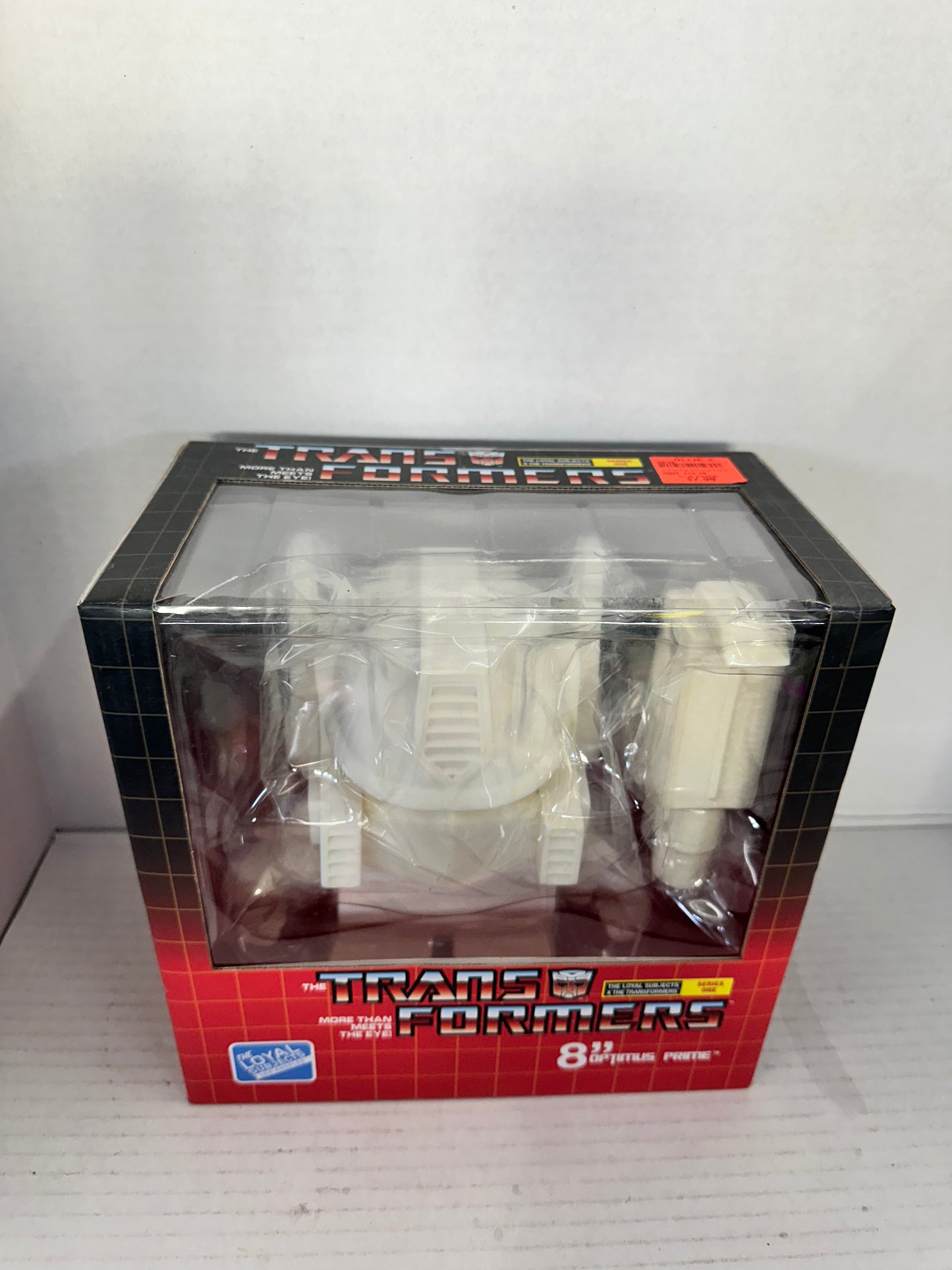 TRANSFORMERS THE LOYAL SUBJECTS X THE TRANSFORMERS OPTIMUS PRIME