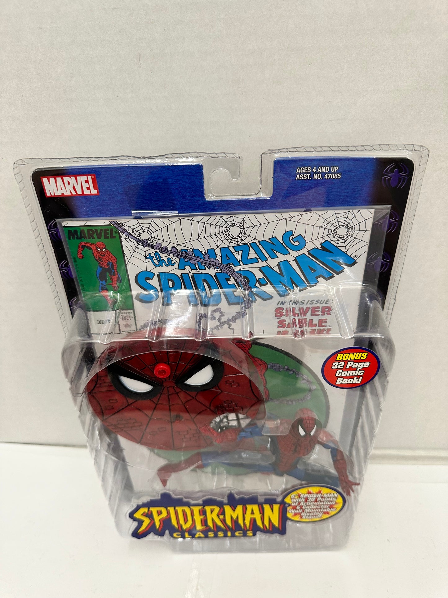 2000 ToyBiz Marvel Spider-Man Classics Series 1 6” Figure - New