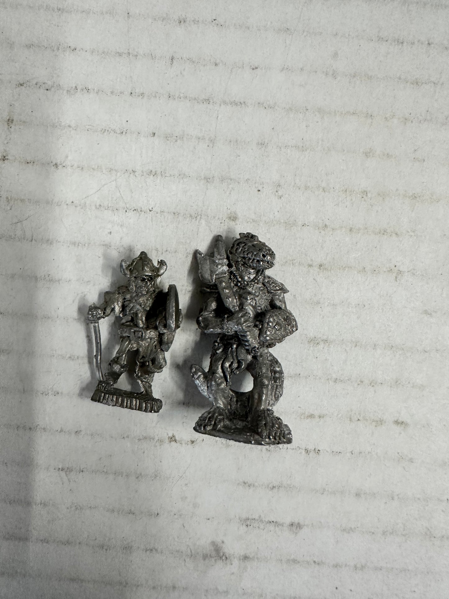 Vintage 1980 Grenadier Advanced D&D Figures Mixed Lot In Hireling Box