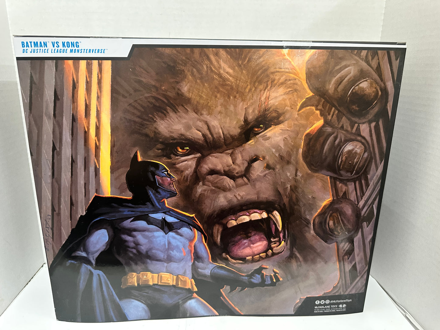 Justice League vs. Godzilla vs. Kong DC Multiverse Batman vs. Kong
