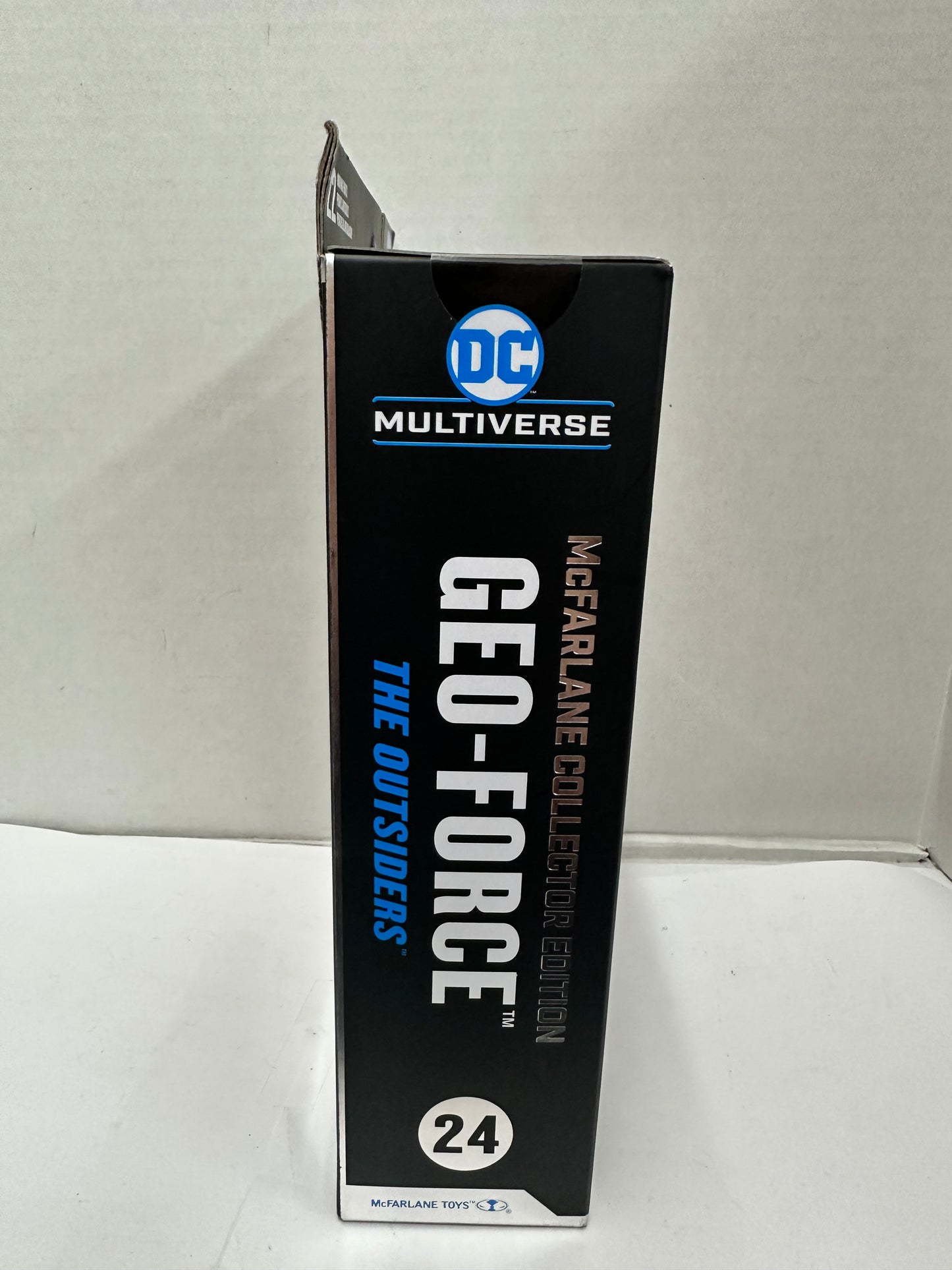 Mcfarlane DC Collectors Edition Multiverse #24 GEO-FORCE Action Figure