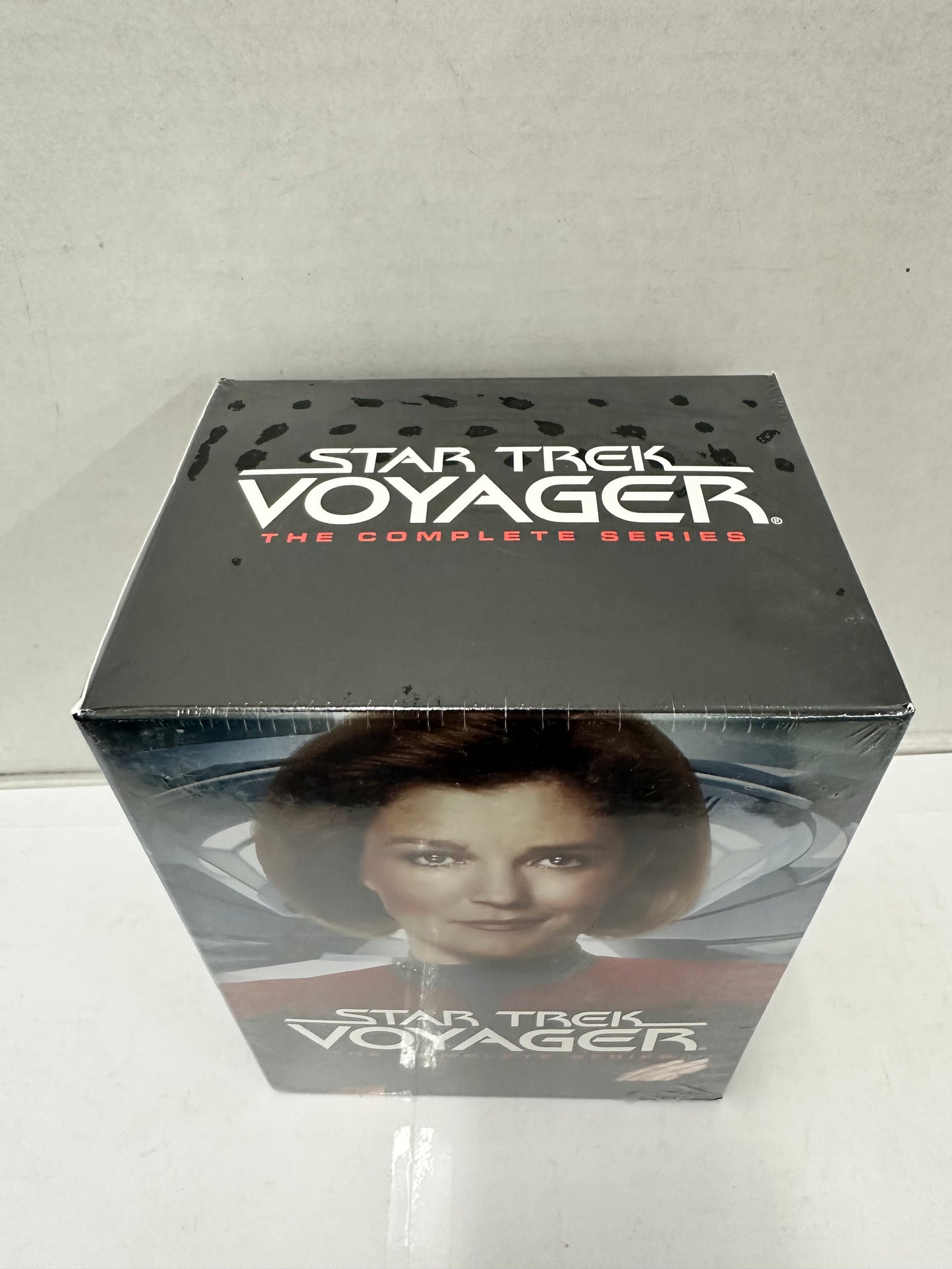 Star Trek Voyager: The Complete Series Box Set All 7 Seasons