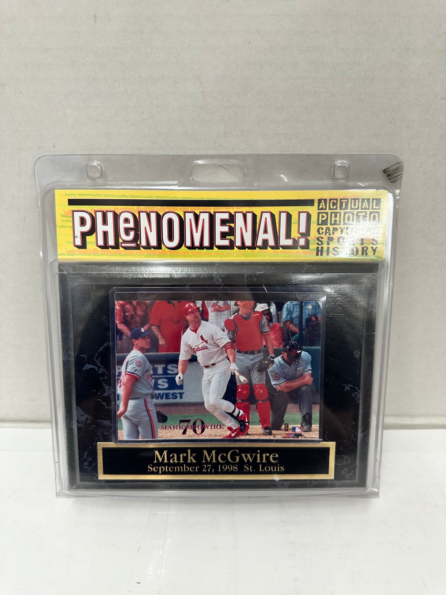 Phenomenal! Plaque Mark McGwire Home Run #70
