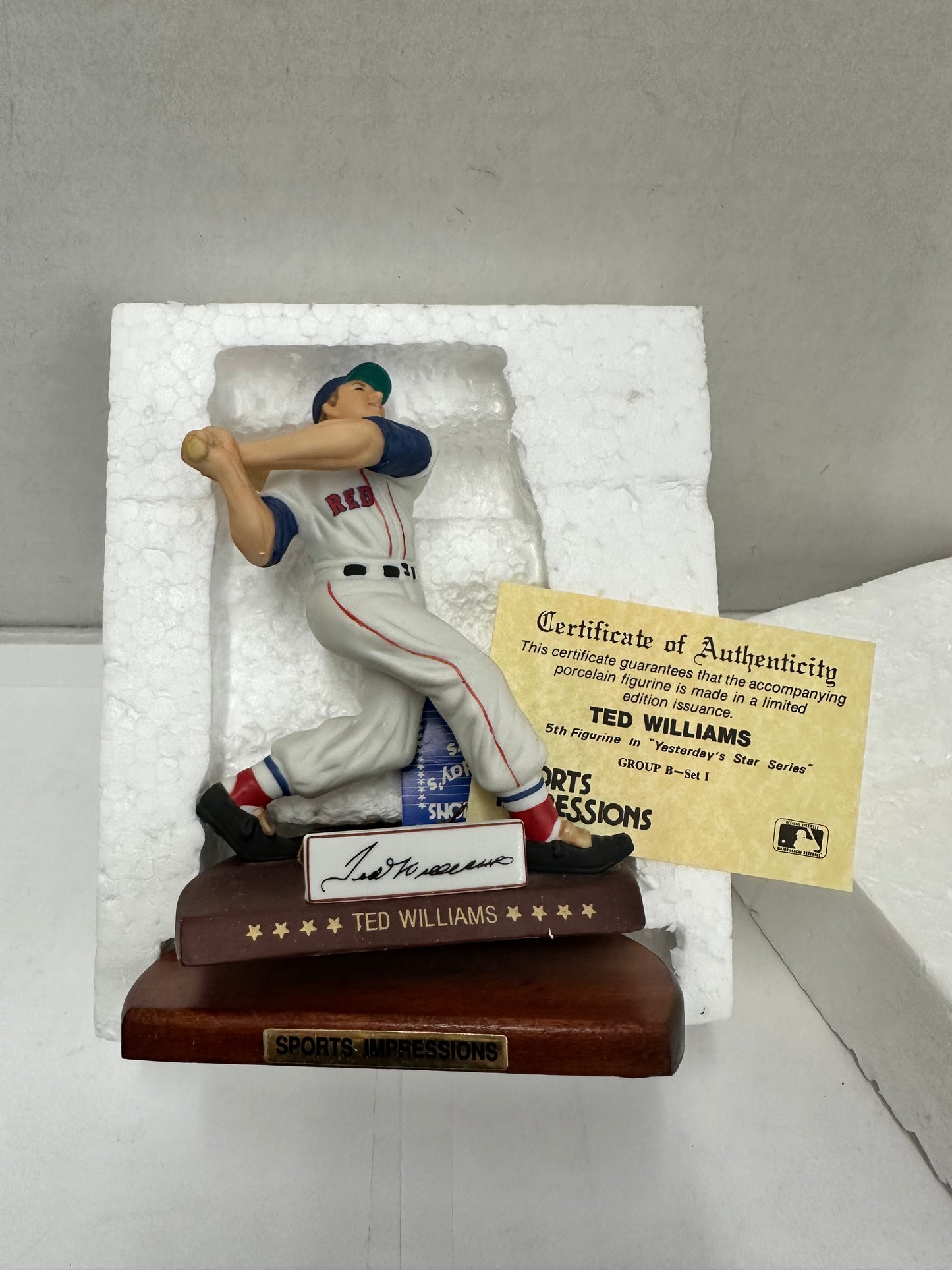 1990 Sports Impressions Boston Red Sox Ted Williams Statue