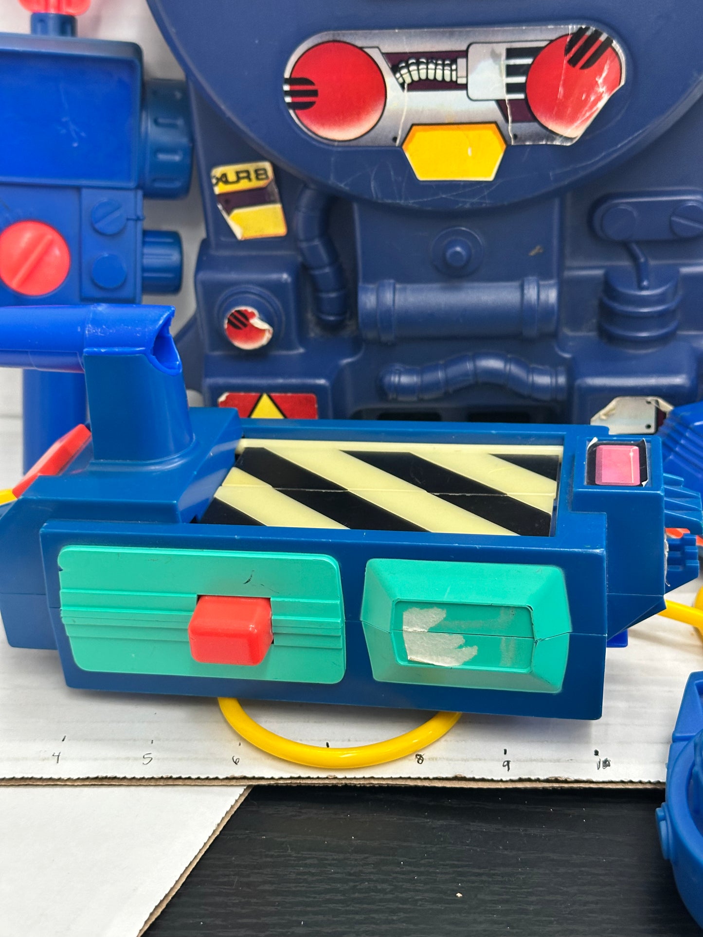 1984 Kenner The Real Ghostbusters - Proton Pack Blaster, Pke Meter, + Ghost Trap