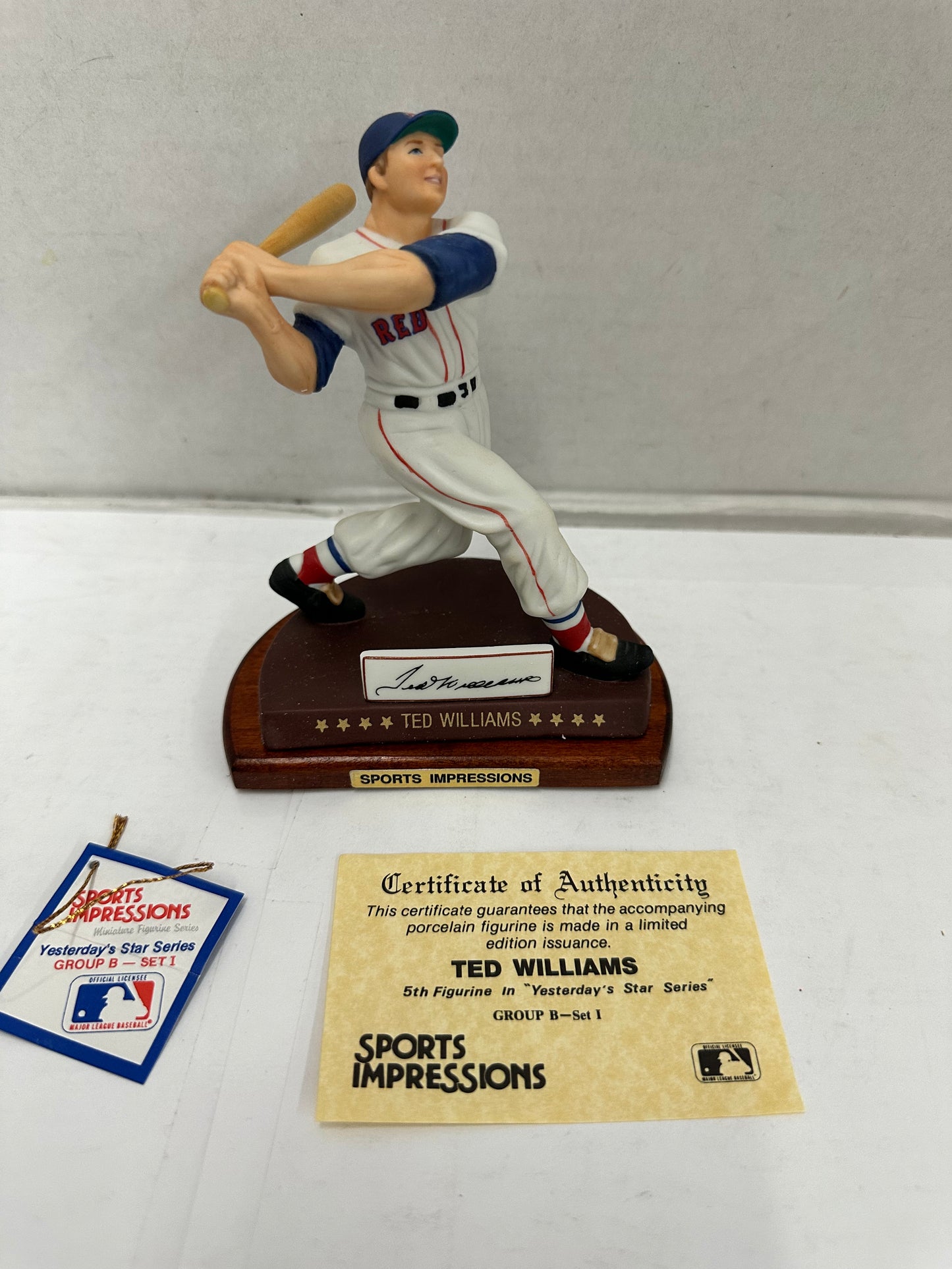 1990 Sports Impressions Boston Red Sox Ted Williams Statue