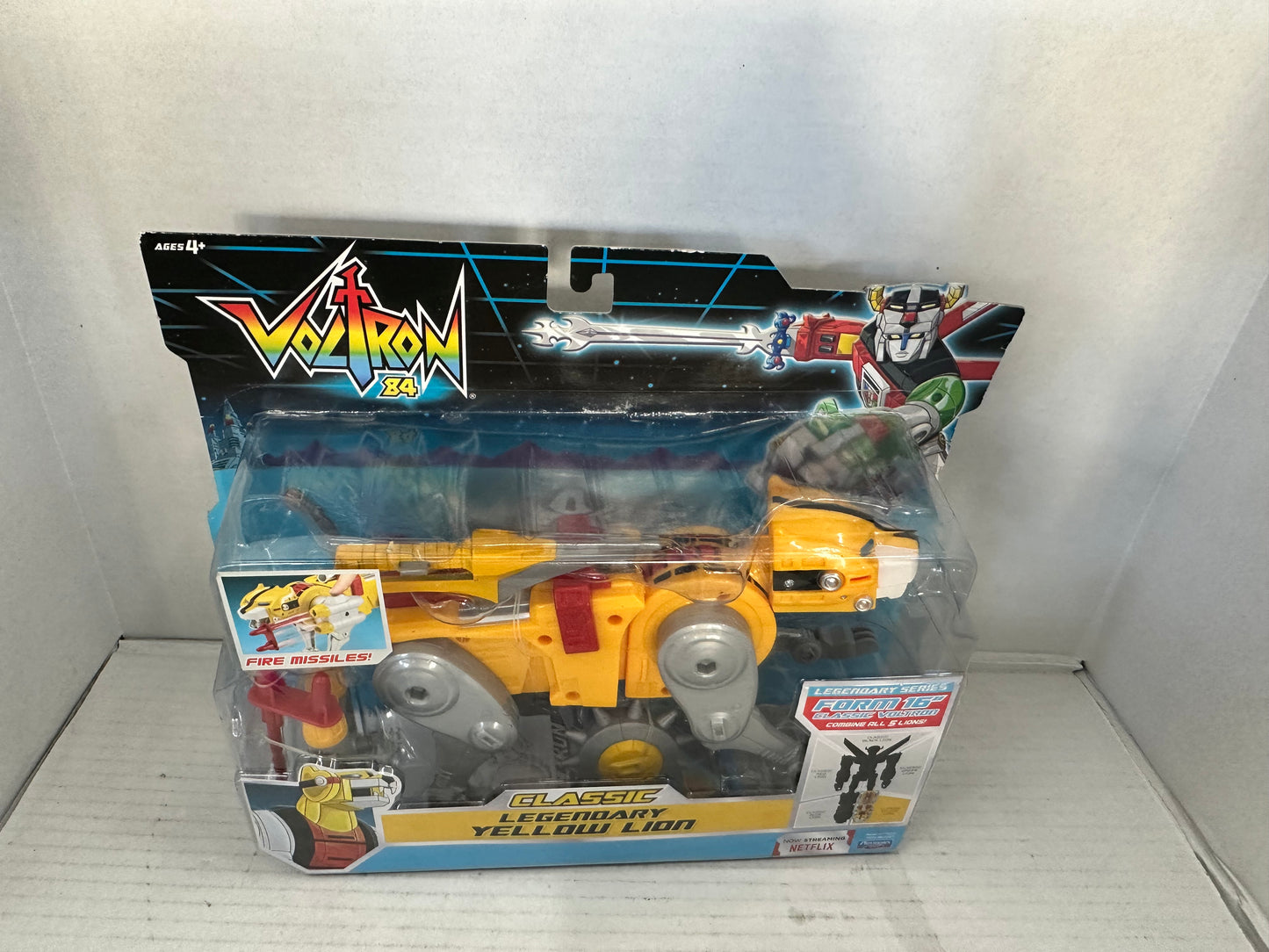 Yellow Lion Combinable Voltron 84 Classic Legendary Playmates