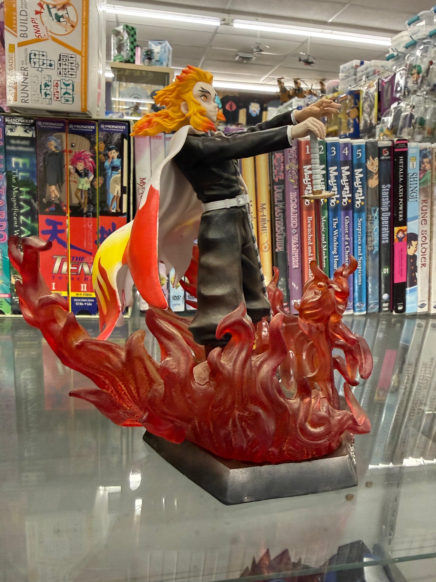 DEMON SLAYER - THE MOVIE: MUGEN TRAIN: KYOJURO RENGOKU 1/8 SCALE FIGURE Loose