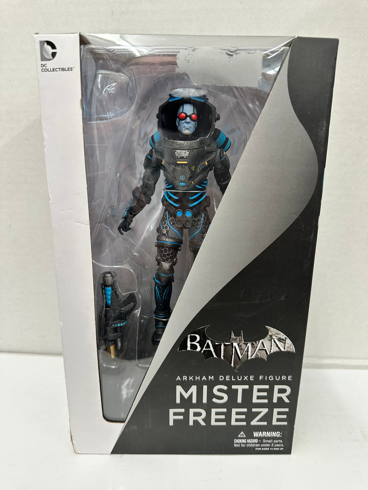 DC Collectibles Batman Arkham MISTER FREEZE Deluxe 9” Figure New in Box