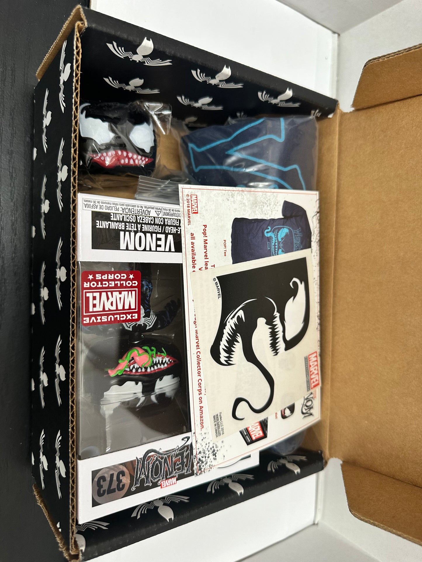 Marvel Collector Corps Venom NEW OPEN Box Funko #373  3XL Shirt