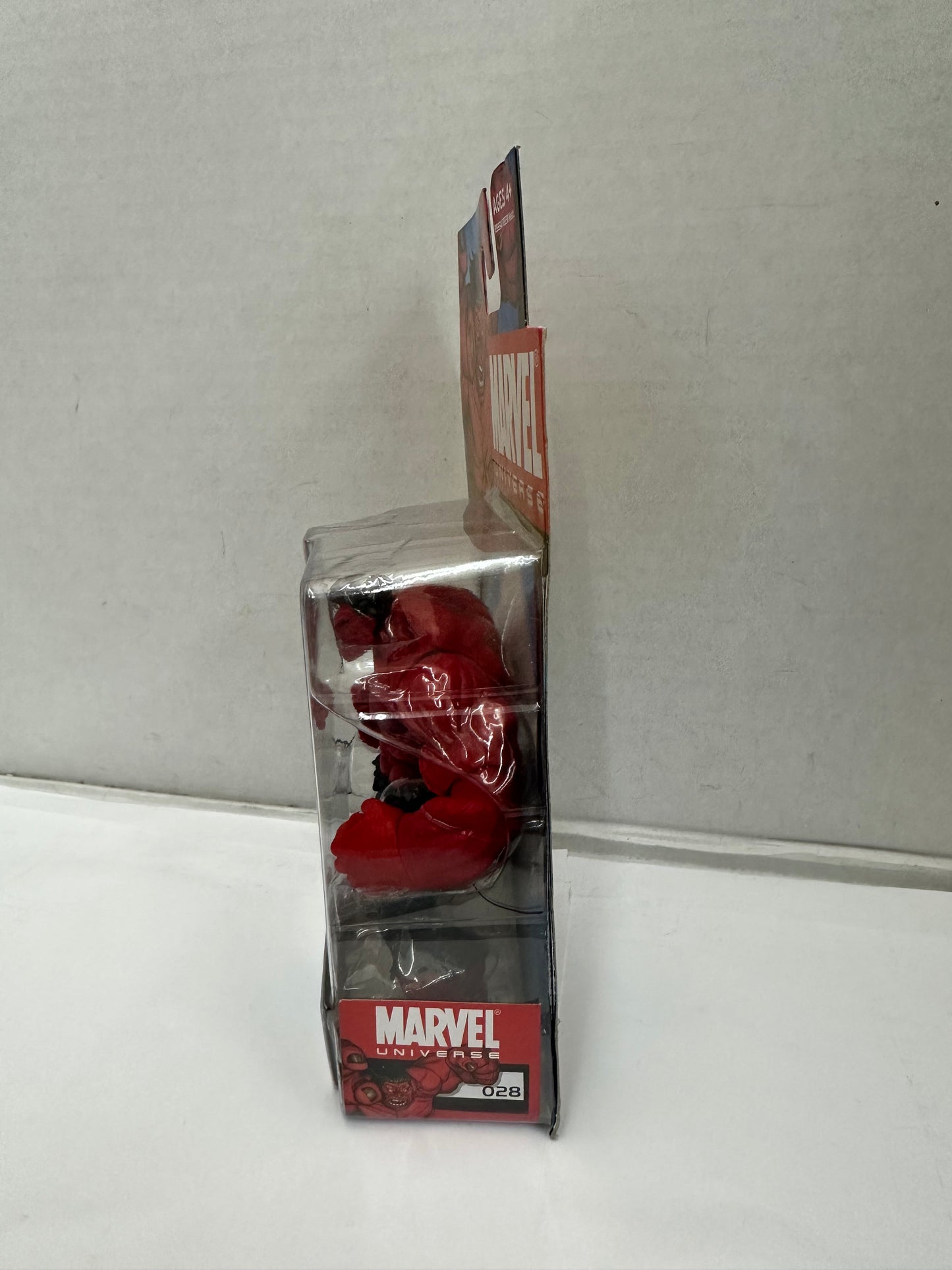 Marvel Universe Series 1 Figure #28 Red Hulk