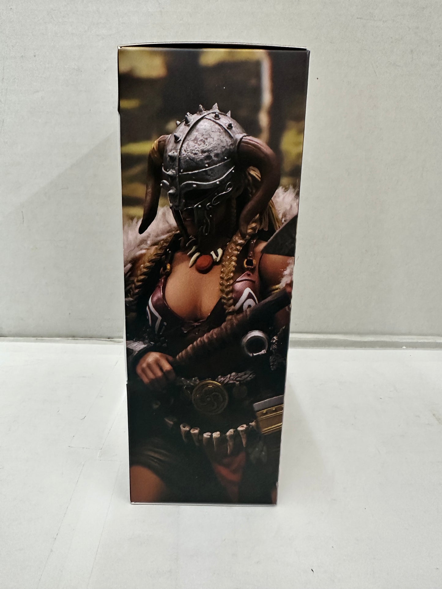 New! Xesray Studio Combatants Fight for Glory Gold Hildr Exclusive Action Figure
