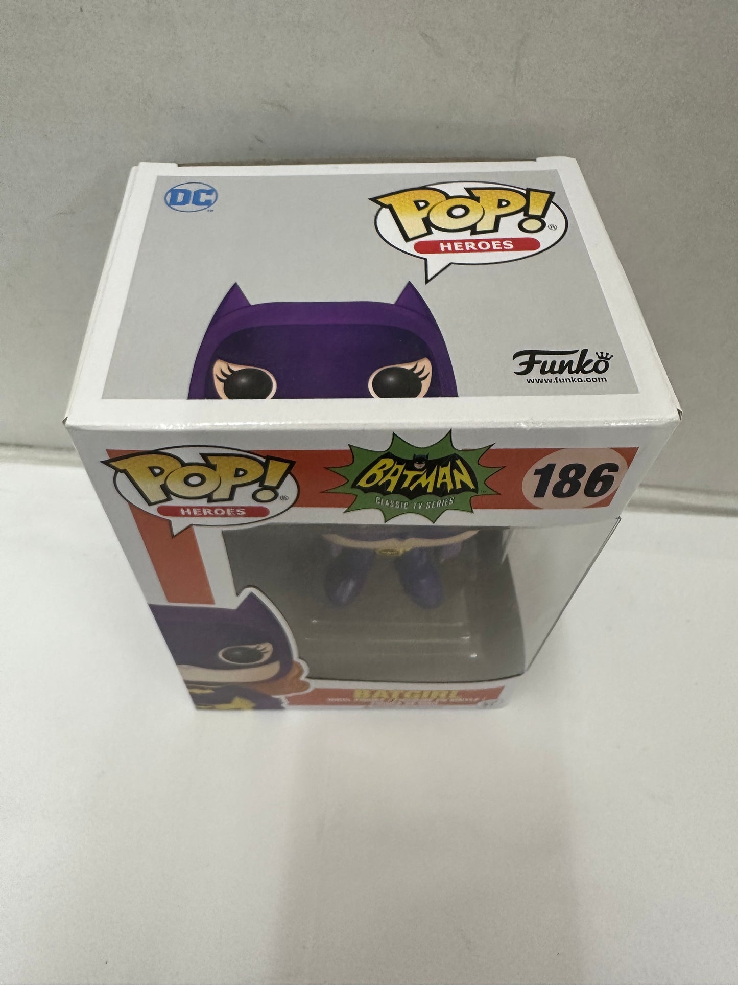 Funko Pop! Vinyl: DC Universe - Batgirl #186