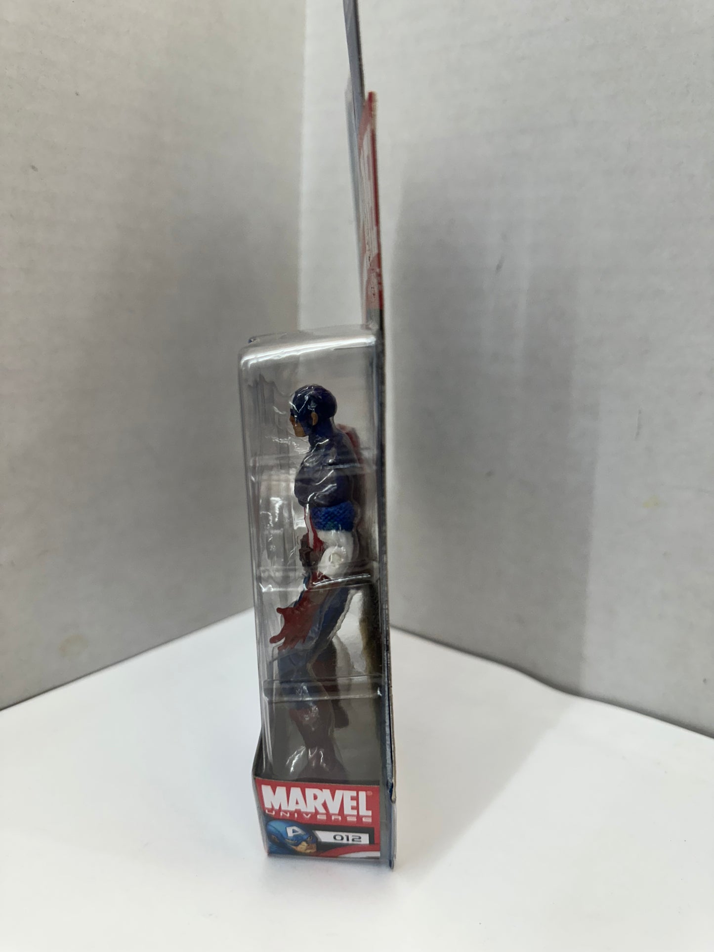 Marvel Universe 3.75" Captain America #012 2008 New NIP