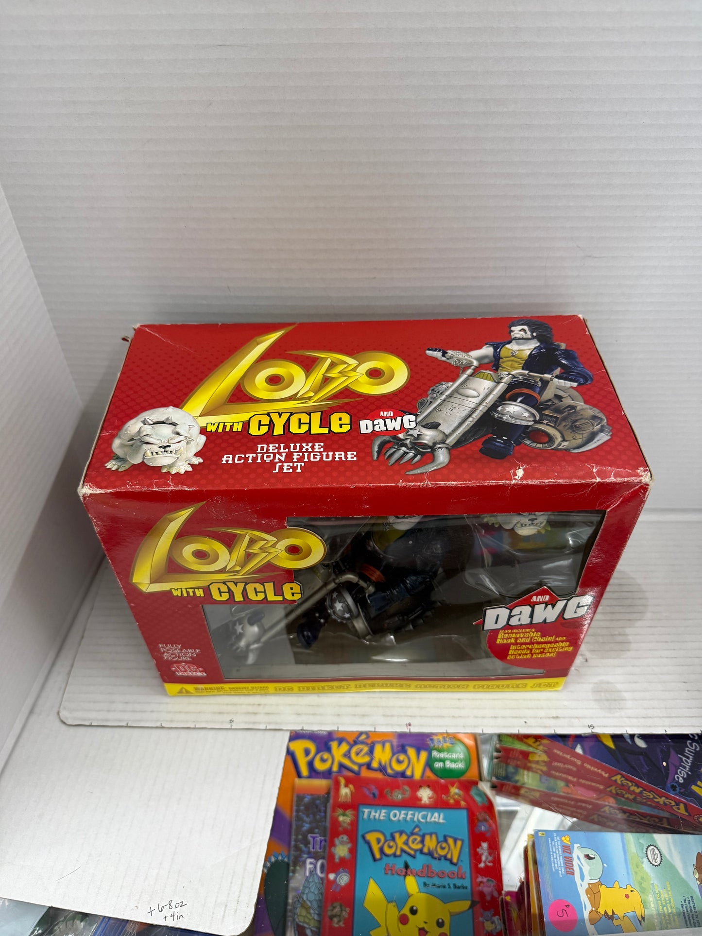 Lobo with Cycle and Dawg DC Direct Deluxe Action Figure Set BOX DAMAGE