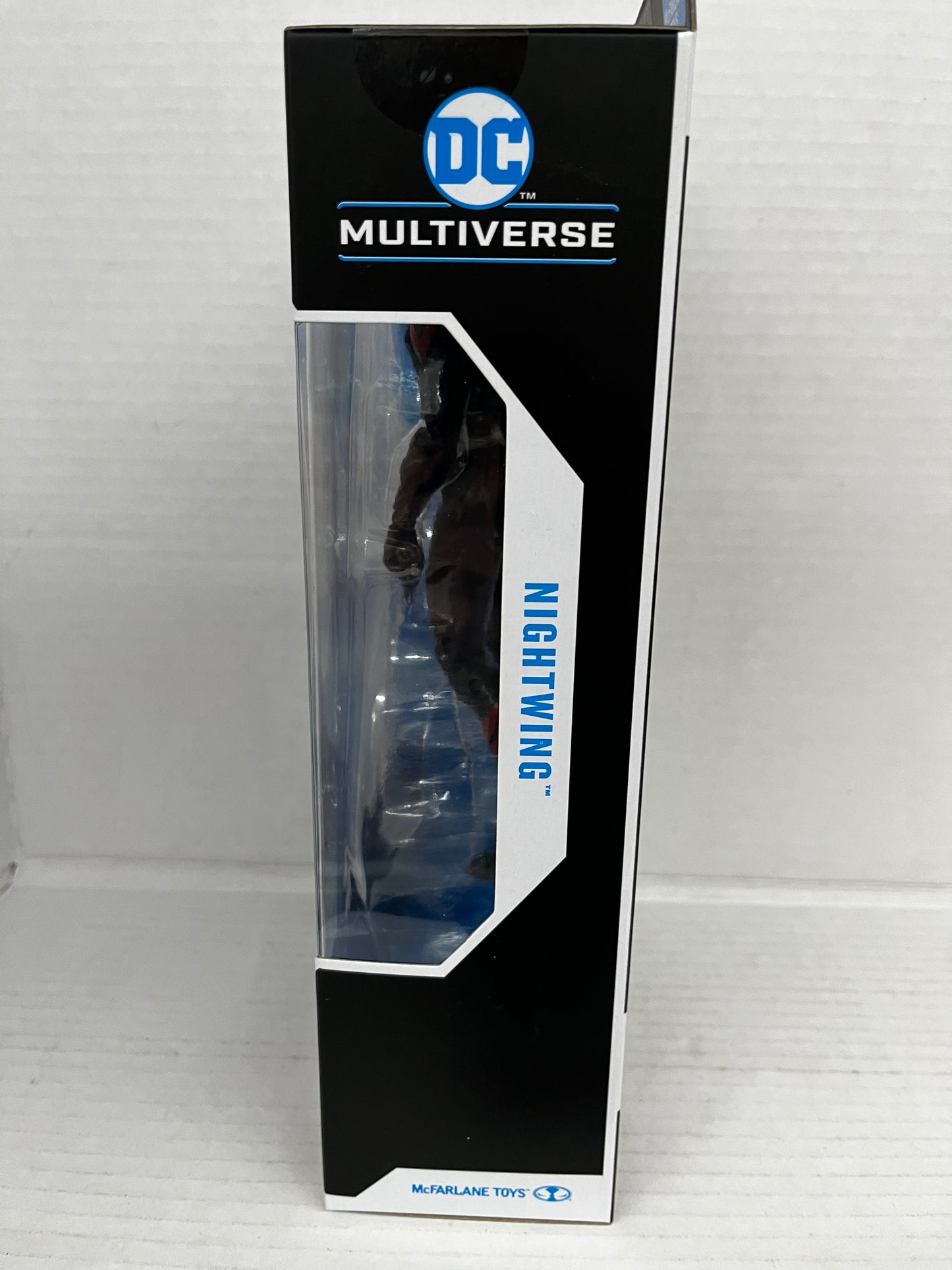 McFarlane Toys - DC Multiverse: NIGHTWING - 7 inch Action Figure