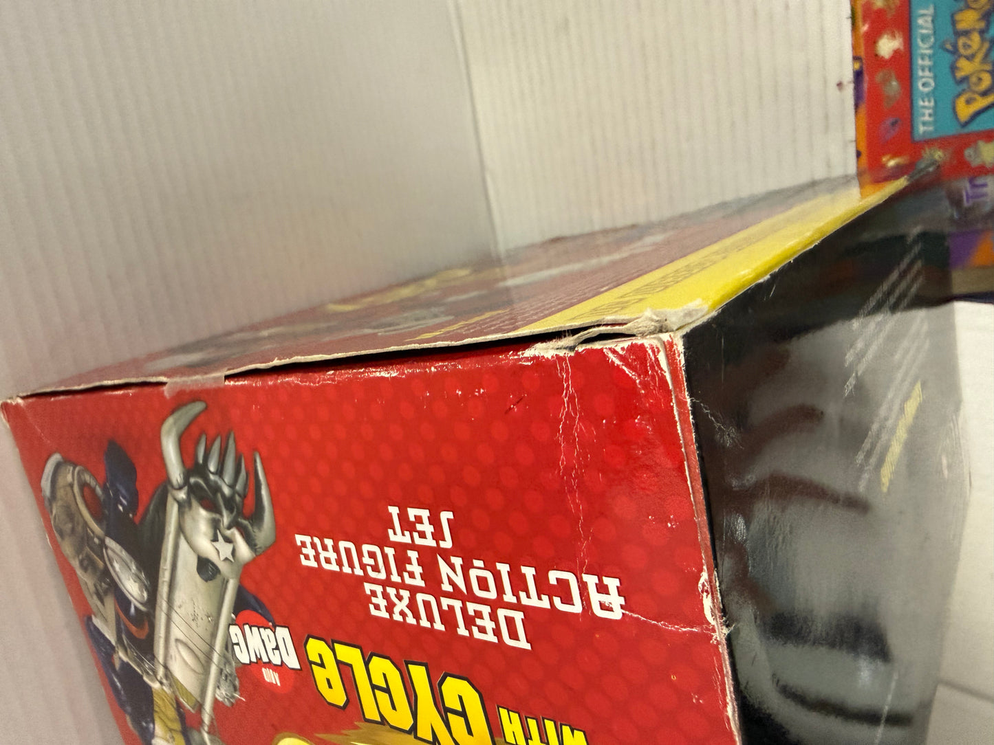 Lobo with Cycle and Dawg DC Direct Deluxe Action Figure Set BOX DAMAGE