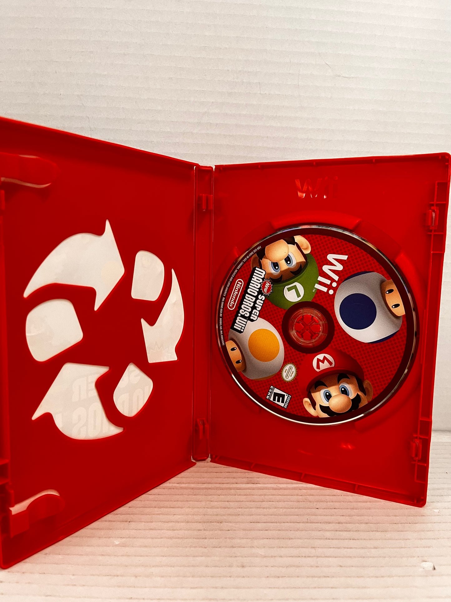 New Super Mario Bros. Wii (Nintendo Wii, 2009) - No Manuel