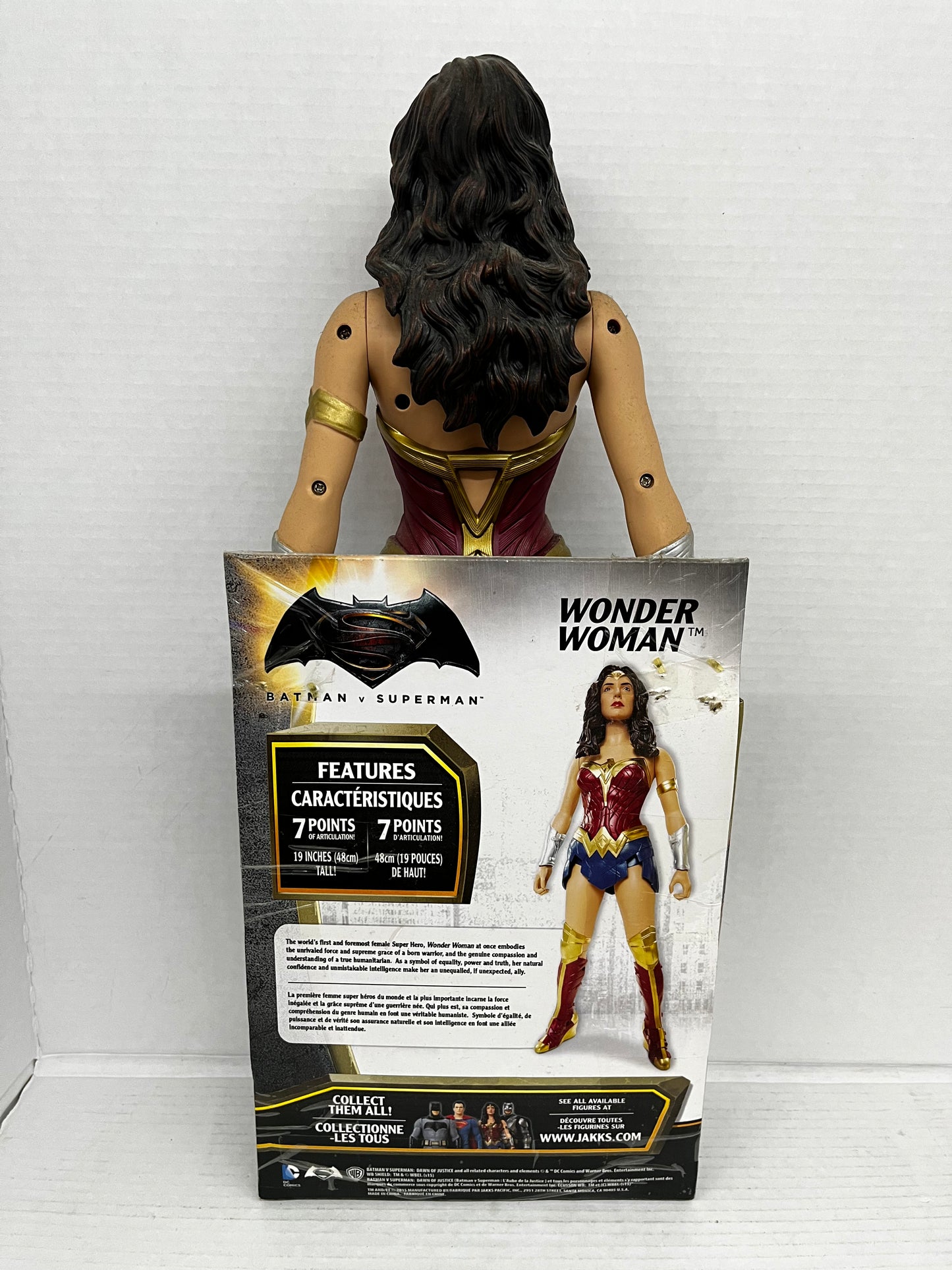 Jakks Pacific Big-Figs 19-inch Wonder Woman DC Comics Batman V Superman Box Wear