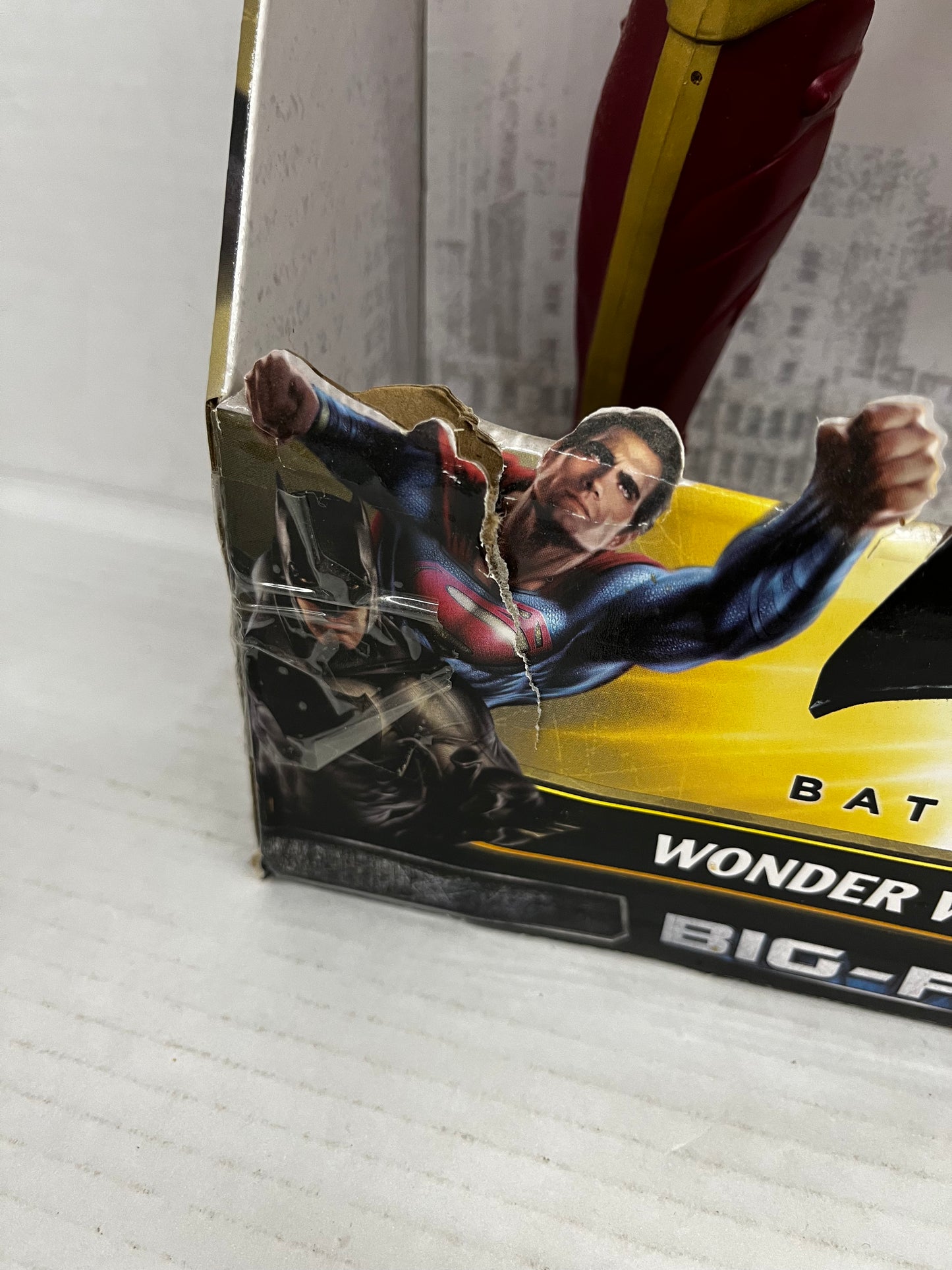 Jakks Pacific Big-Figs 19-inch Wonder Woman DC Comics Batman V Superman Box Wear