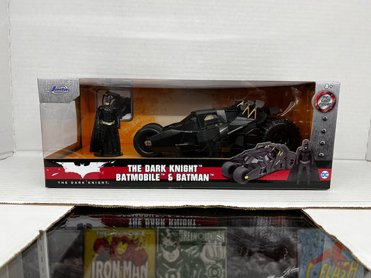 BATMOBILE & BATMAN FIGURE THE DARK KNIGHT 1/24 DIECAST MODEL JADA