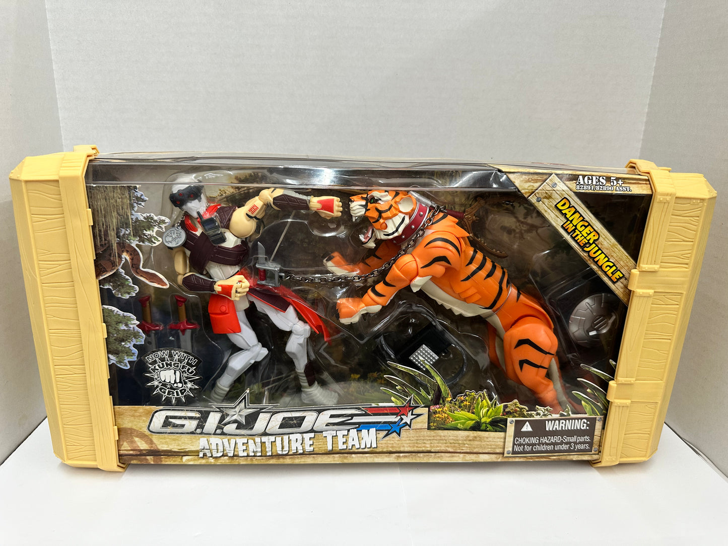 G.I. Joe Sigma 6 Adventure Team Danger in the Jungle Storm Shadow