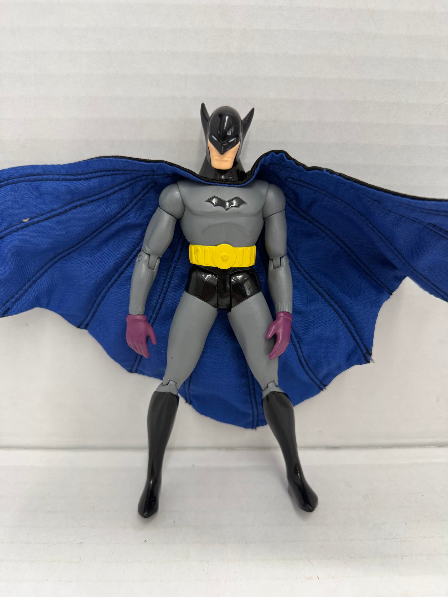 2004 DC Direct First Appearance Batman Cloth Cape Loose