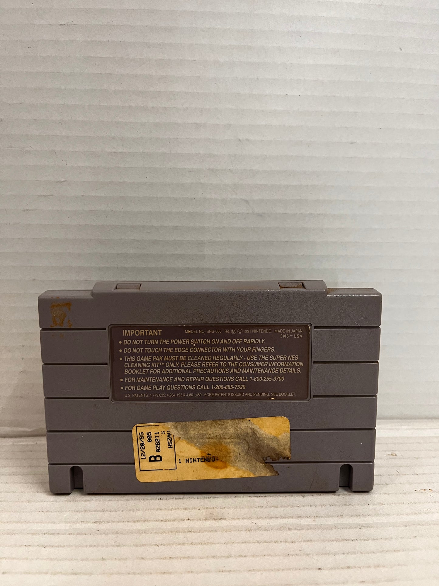 F-Zero (SNES, 1991) Authentic Loose Cart.