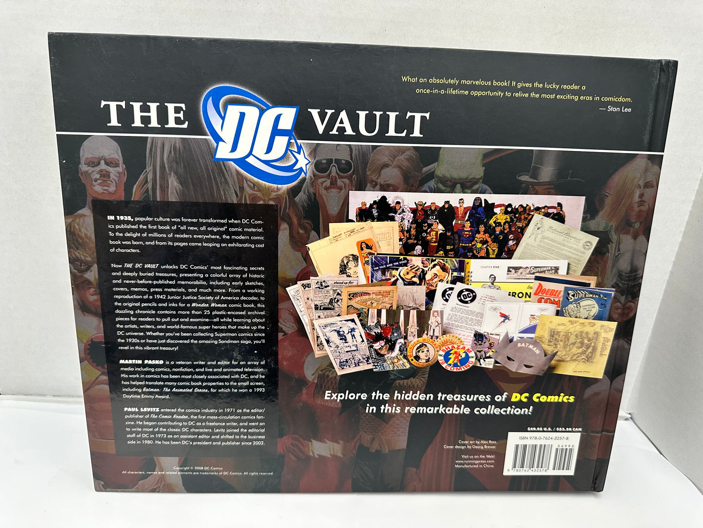 The DC Vault : A Museum-in-a-Book with Rare Collectibles from the DC Universe