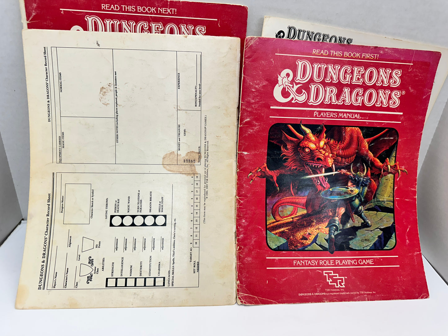 D&D Dungeons & Dragons Players Manual And Dungeon Masters Rule Book