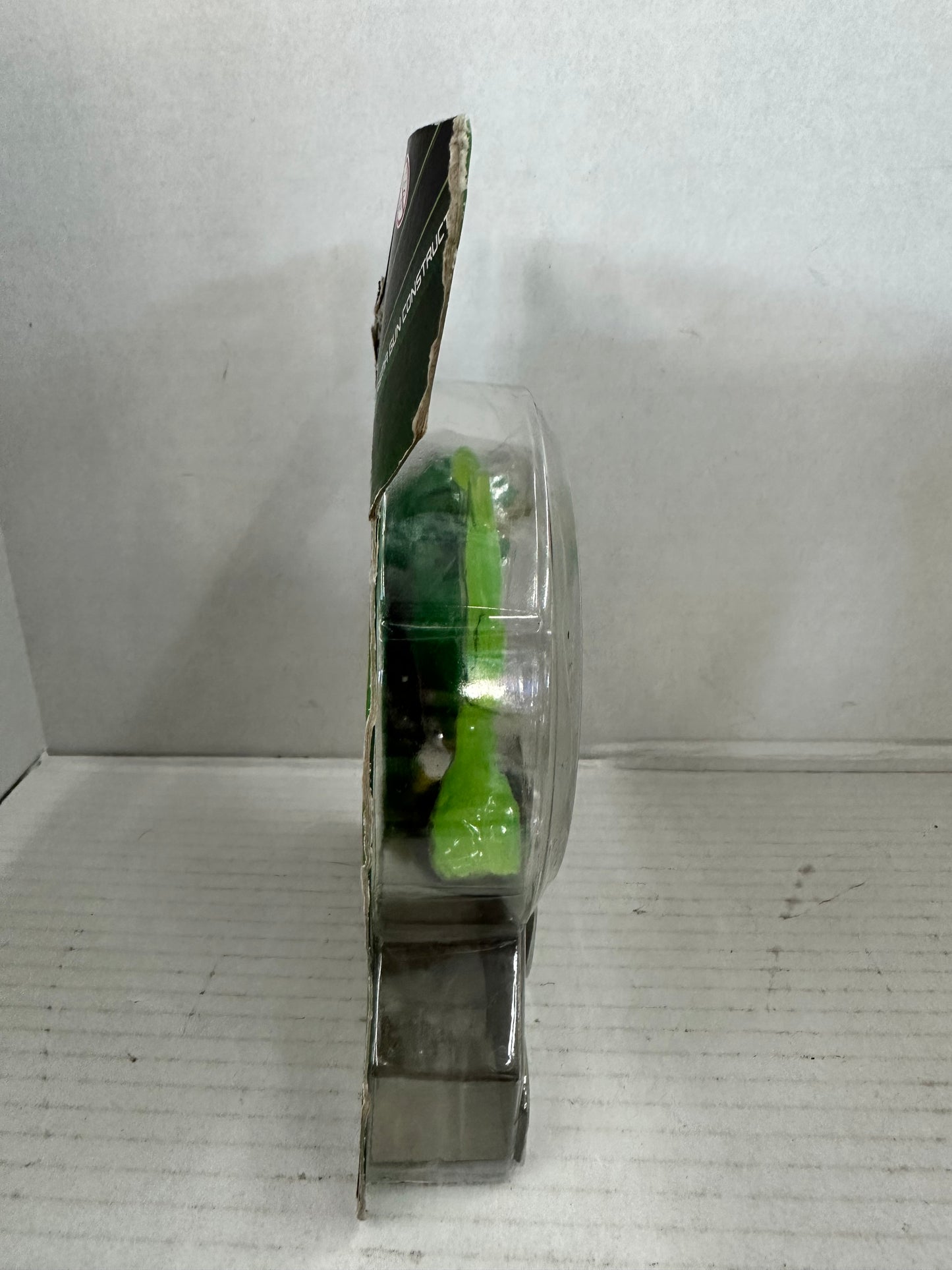 NEW GREEN LANTERN 2011 MOVIE GL 05 GREEN MAN FIGURE WITH POWER RING Box Damage