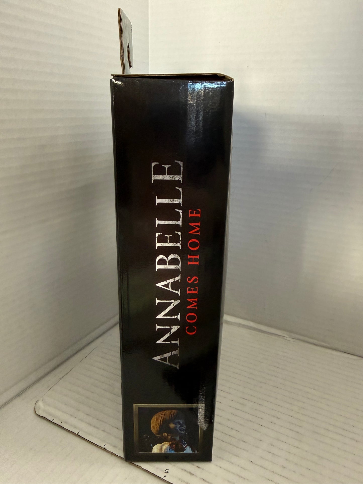 NECA Annabelle Comes Home 7'' Ultimate Figure the Conjuring Universe, New Sealed