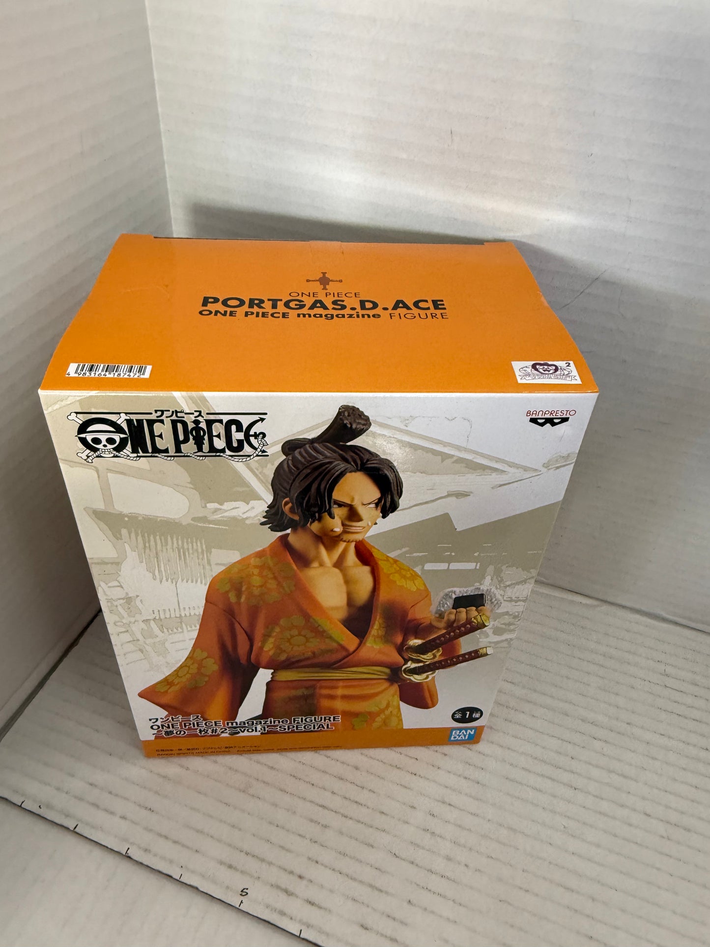 One Piece Magazine A Piece of Dream #2 Ace Special Statue