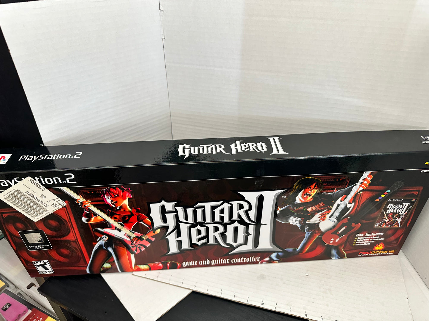 Guitar Hero II Game and Guitar Controller (Playstation 2, 2006)