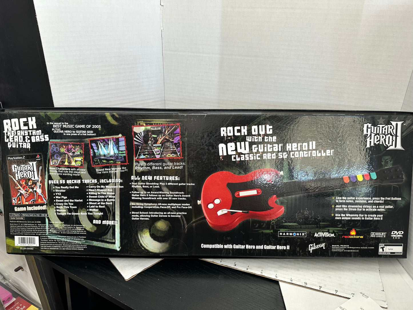 Guitar Hero II Game and Guitar Controller (Playstation 2, 2006)