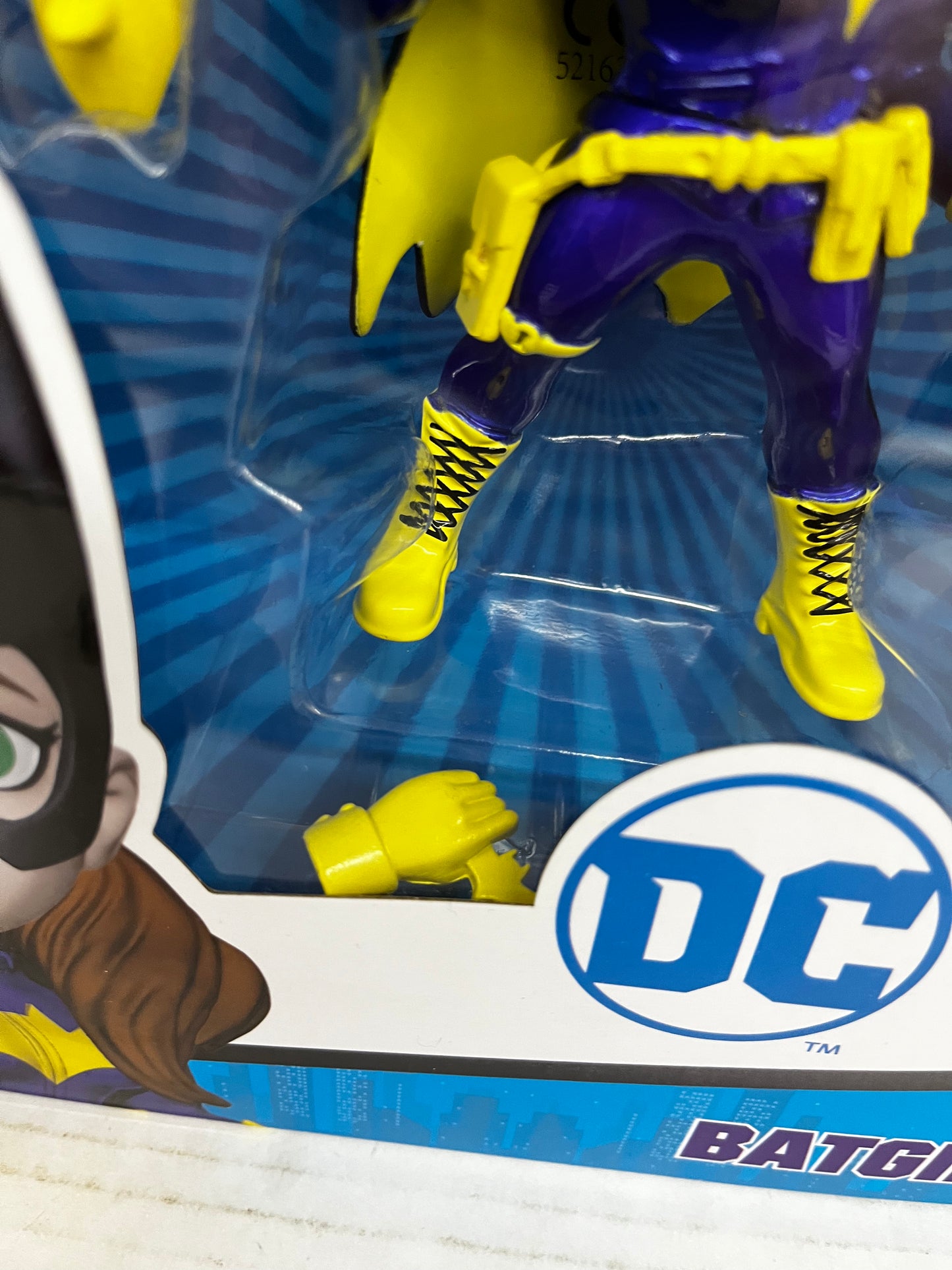 Jada Toys DC METALS Die-cast BATGIRL 6" Figure w/7 Parts M374
