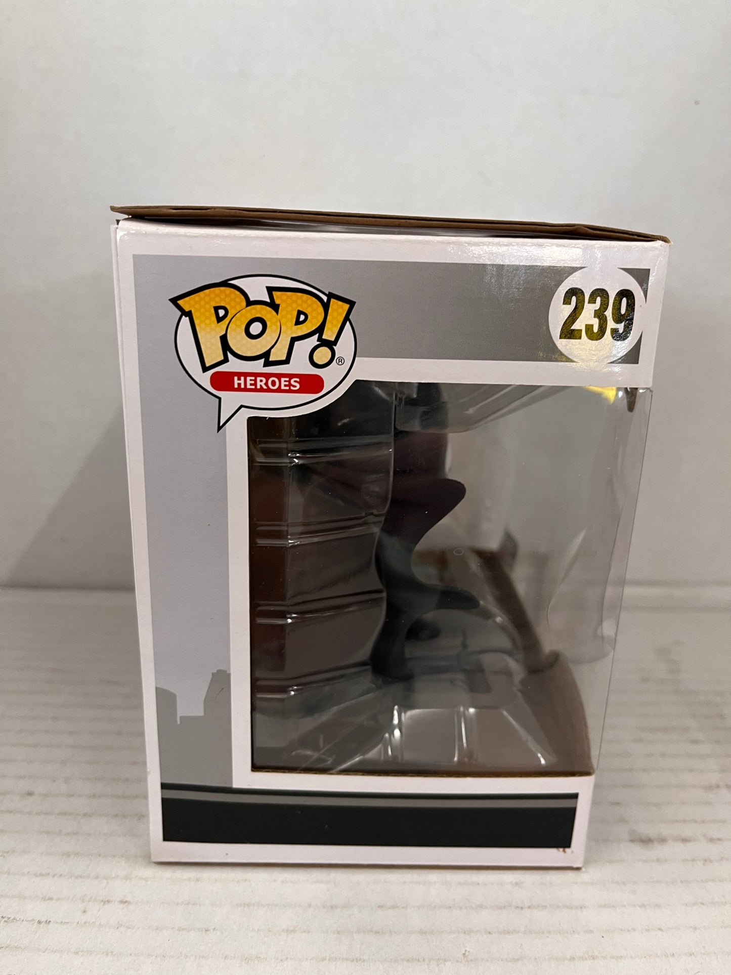 Funko Pop! Heroes: DC Universe - Batman (Hush) - Some Box Damage