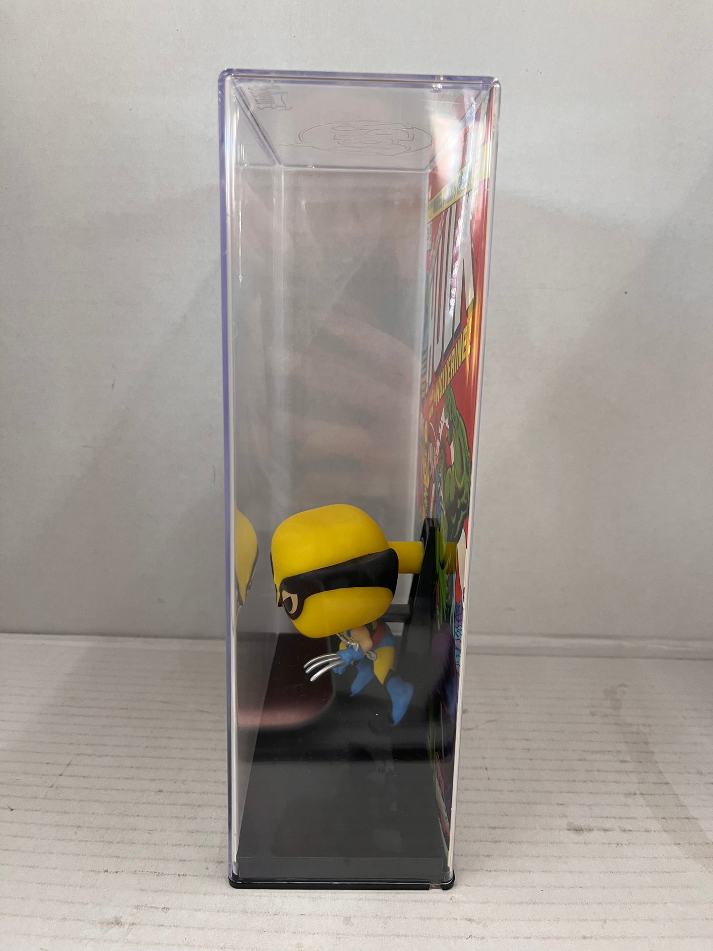 Funko Pop Marvel Wolverine Comic Cover Display Figure 24