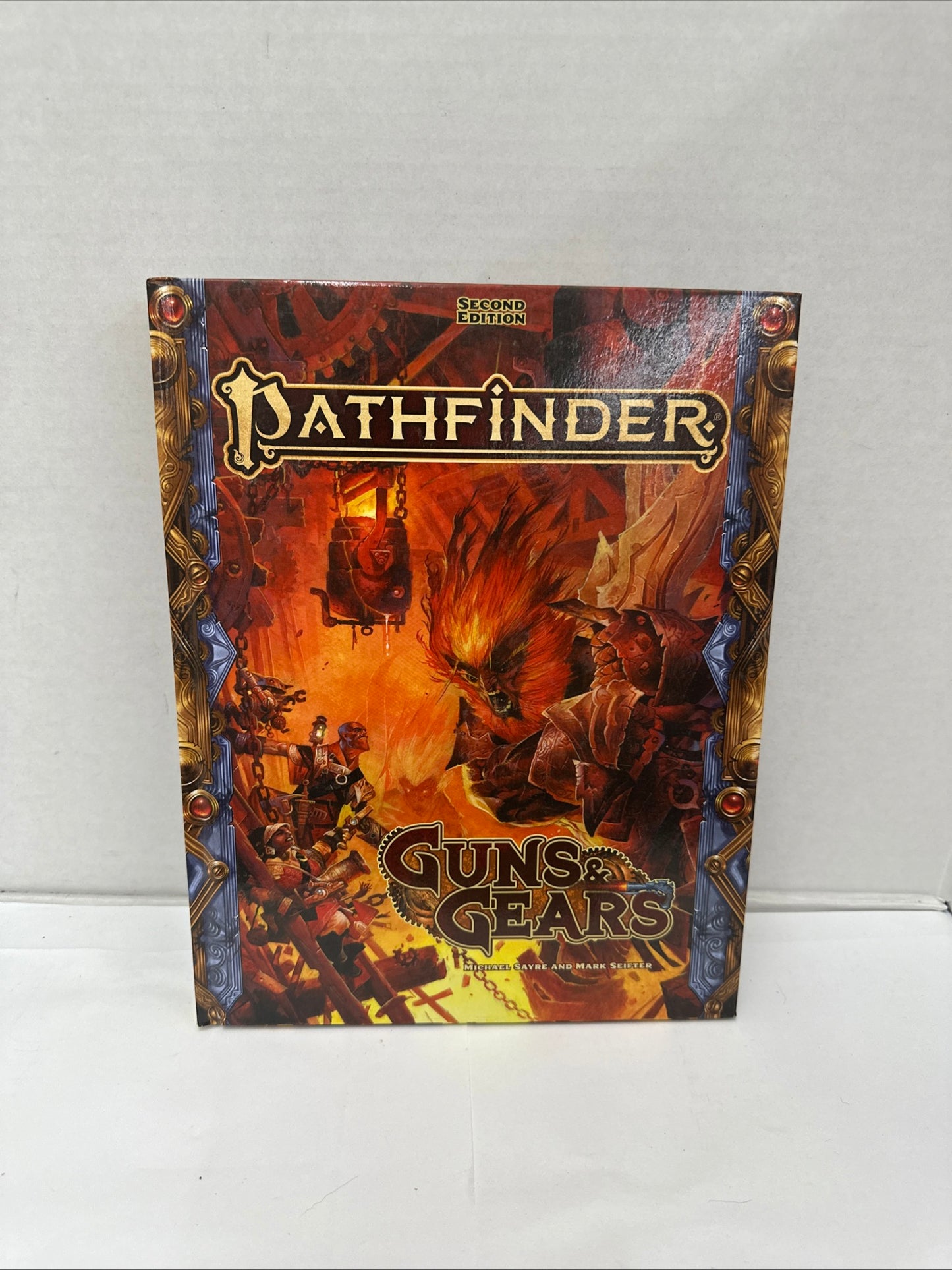 Pathfinder Second Edition: Guns & Gears (Hardcover RPG Book, 2021) Paizo