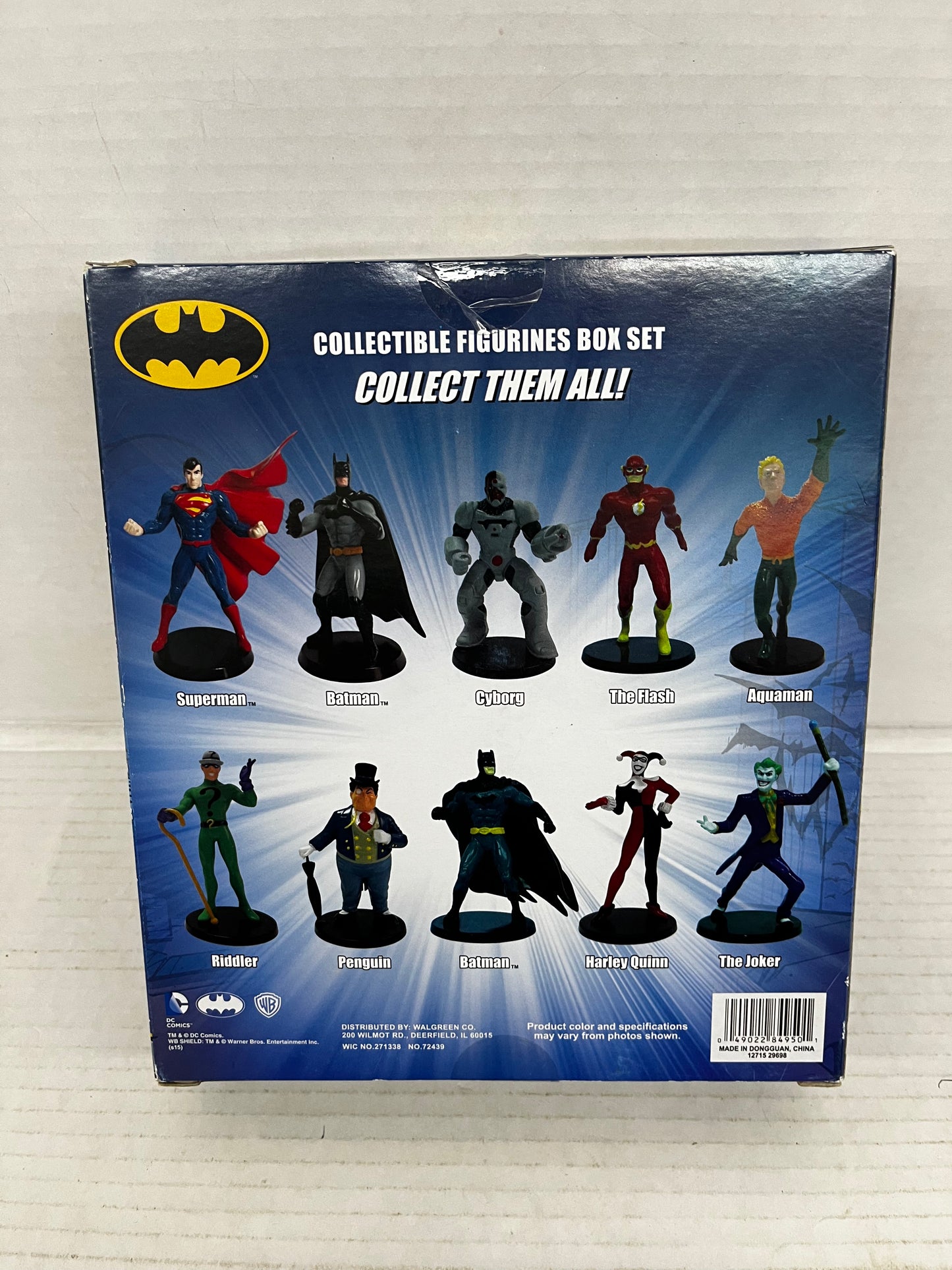 BATMAN COLLECTIBLE FIGURINES Boxed set - HARLEY QUINN - JOKER - BATMAN