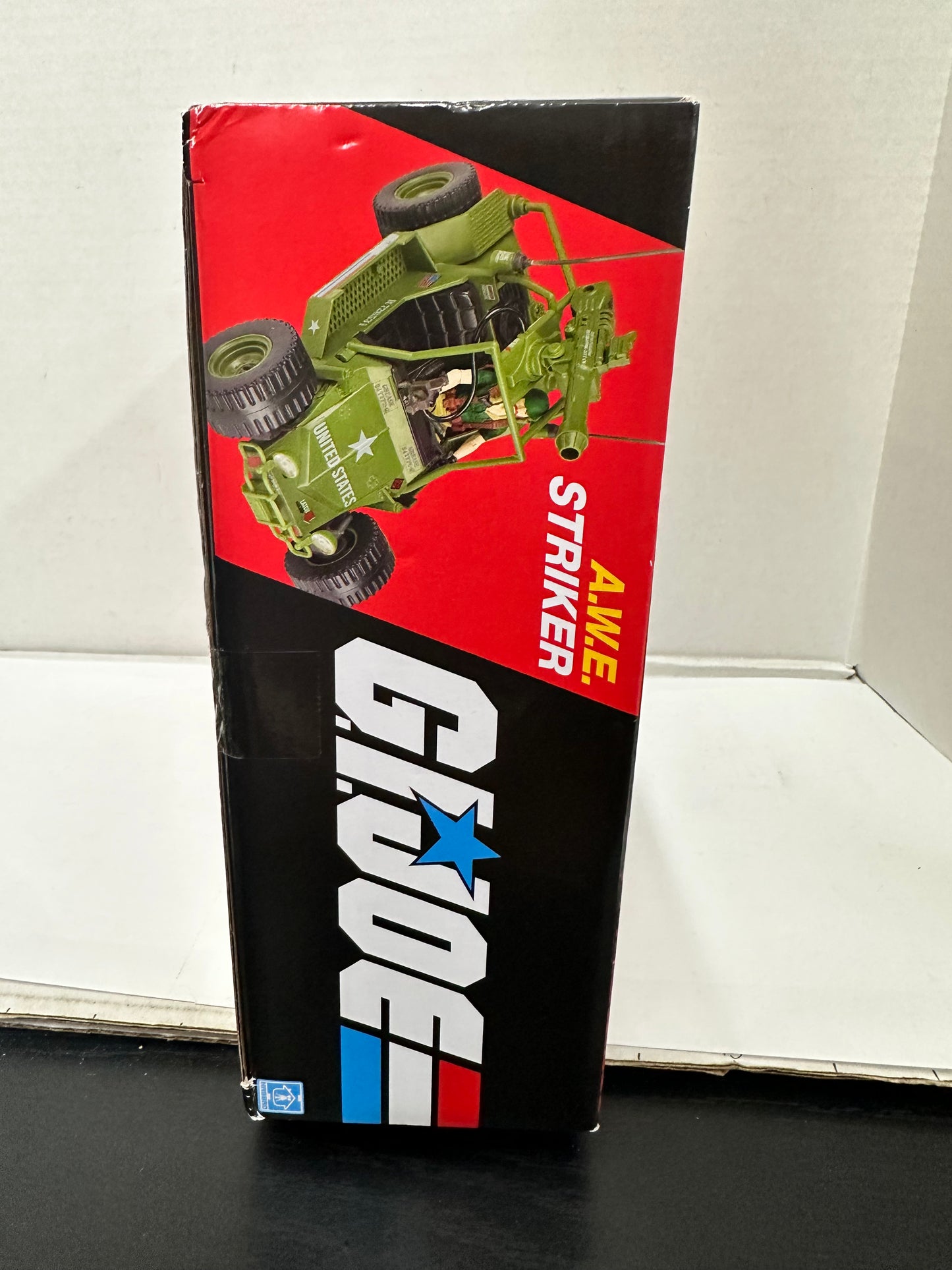 G.I. Joe Action Figure Retro A.W.E. Striker Vehicle Crankcase Hasbro Open Box