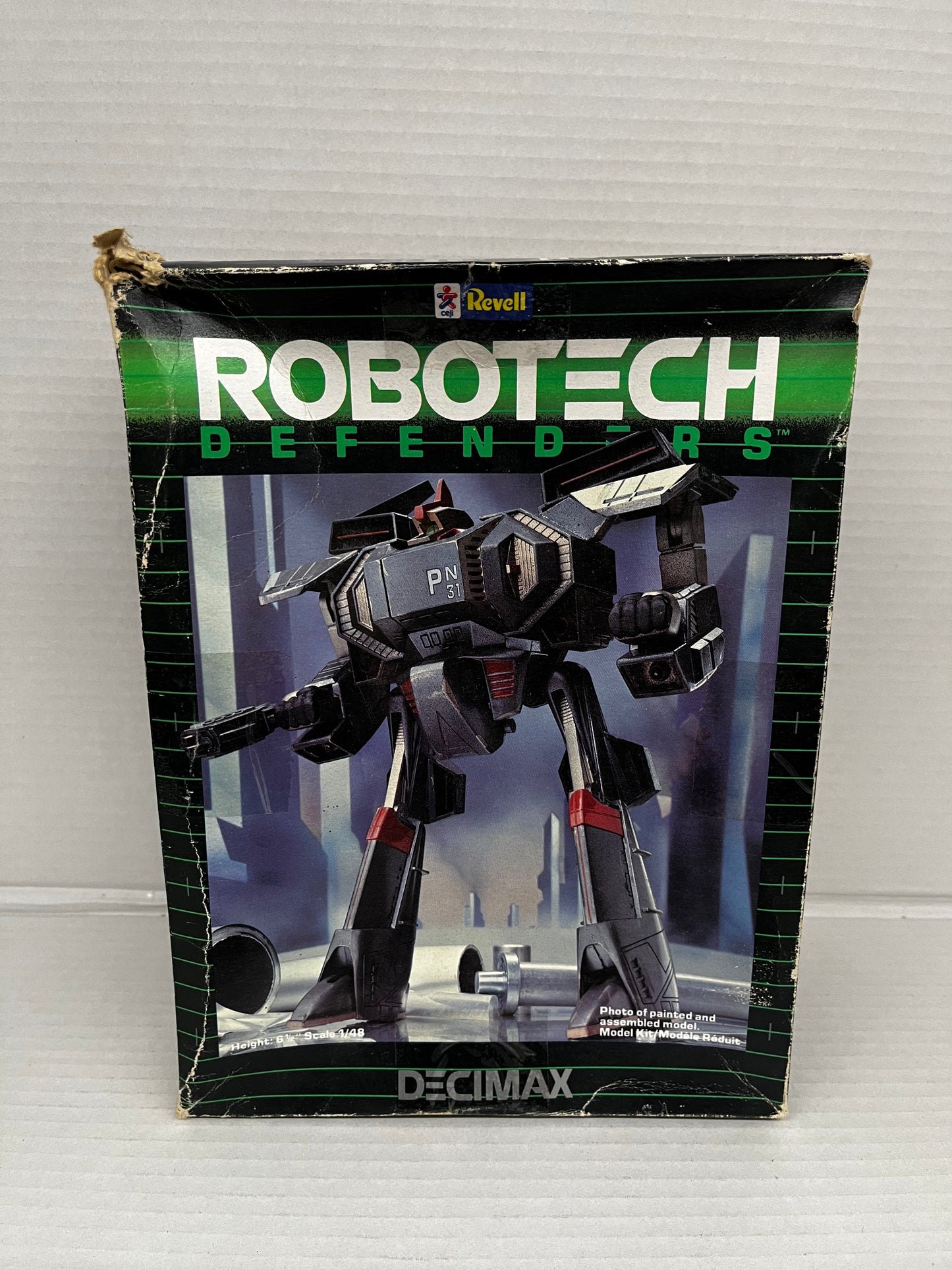 Revell 1/48 Robotech Defenders Decimax 1146 Model Kit 1985