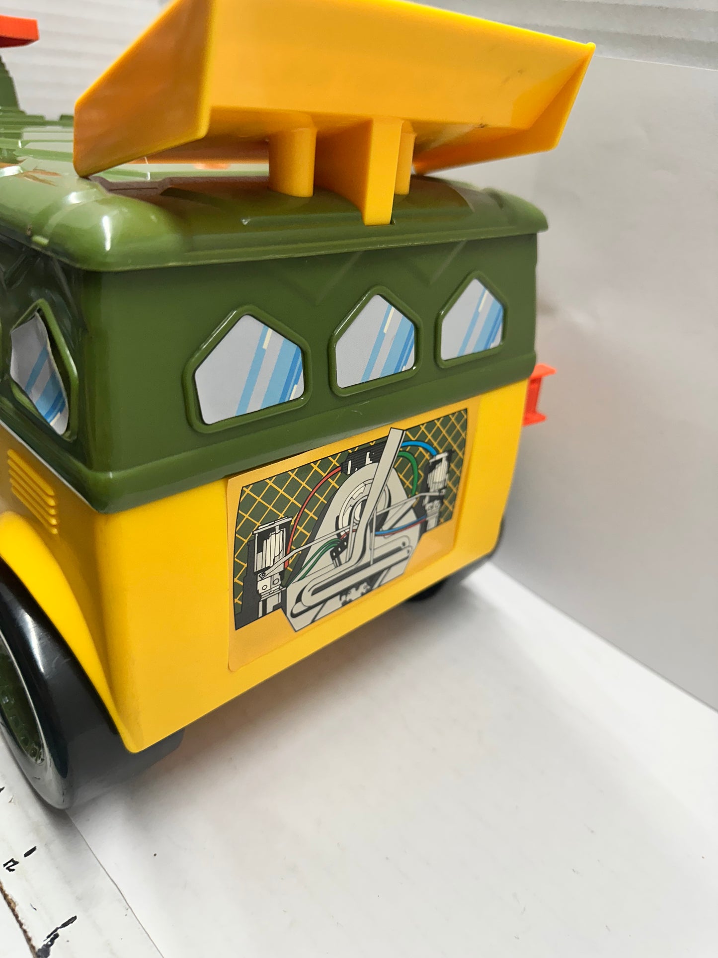 Vintage 1989 Teenage Mutant Ninja Turtles TMNT Party Wagon Van Bus Incomplete