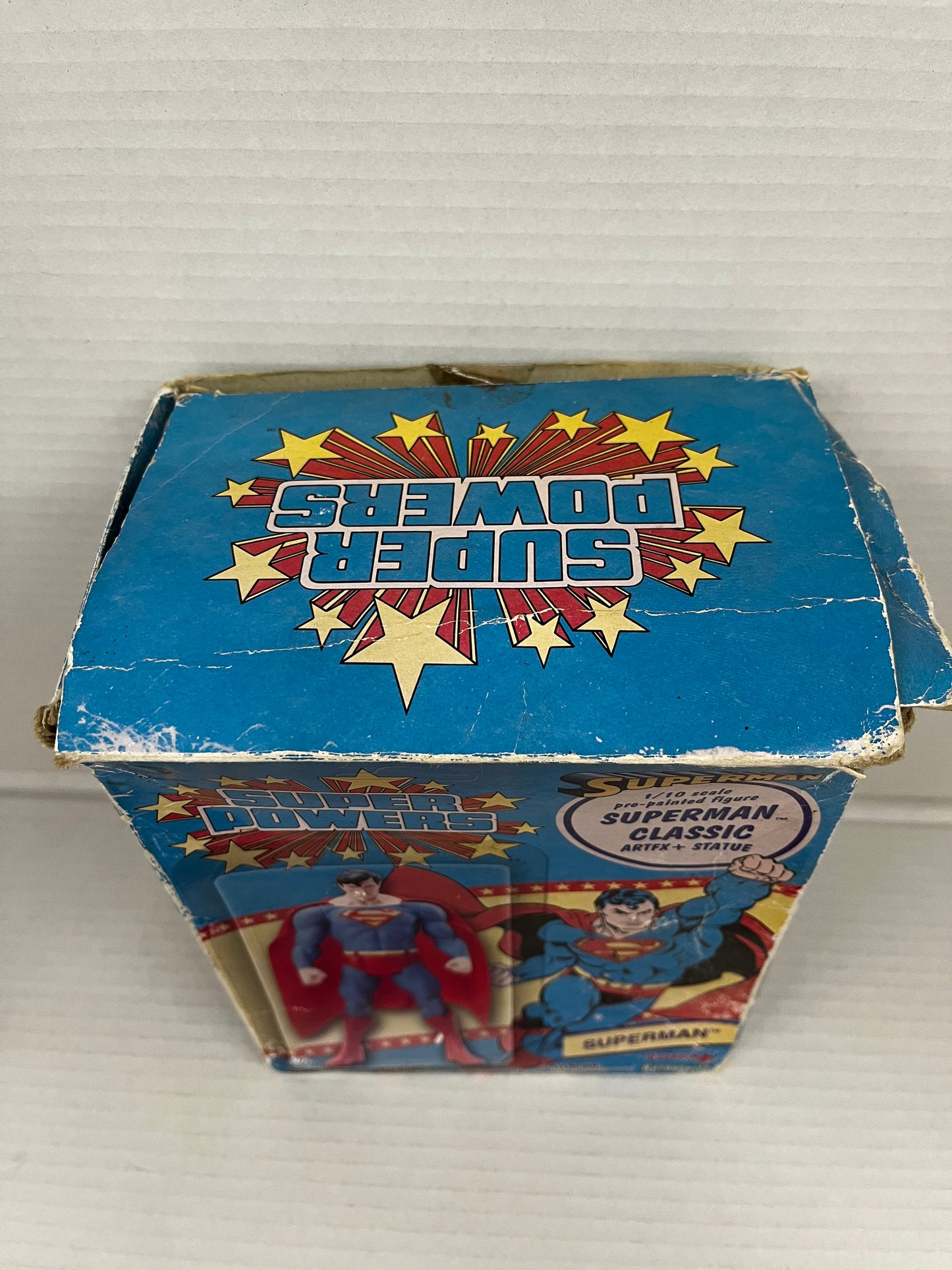 Kotobukiya DC Comics ARTFX+ PVC Statue 1/10 Superman (Classic Costume) 20 cm