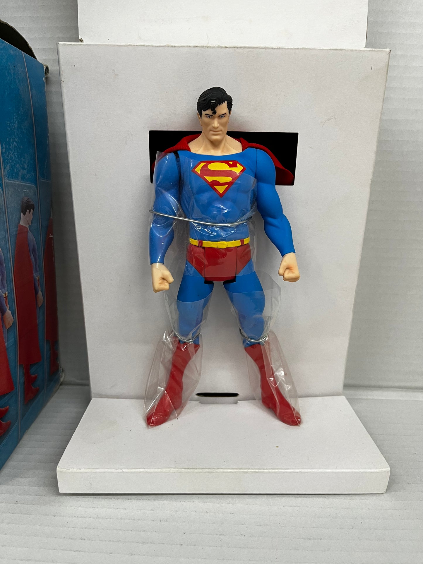 Kotobukiya DC Comics ARTFX+ PVC Statue 1/10 Superman (Classic Costume) 20 cm